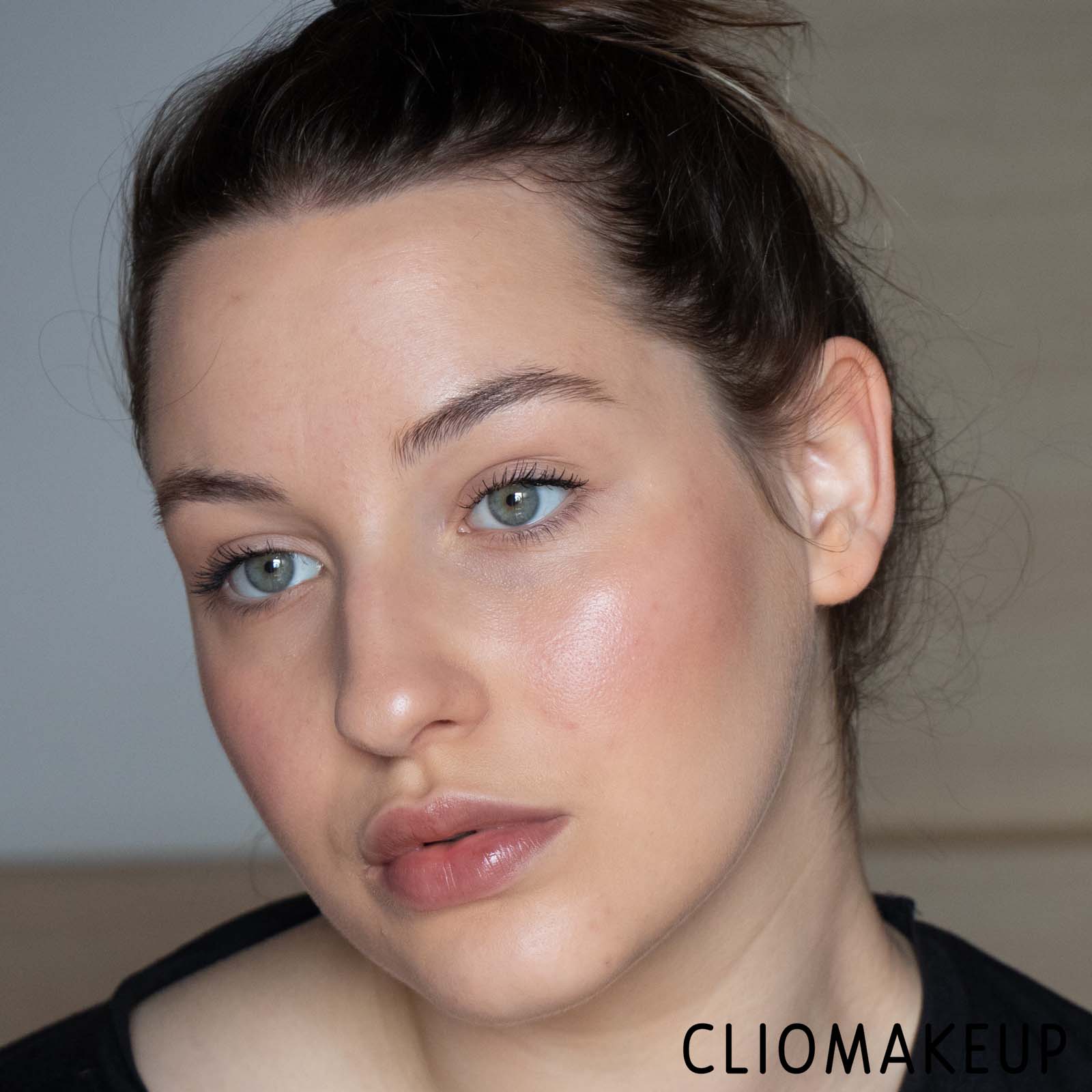 Cliomakeup-Recensione-Blush-Colourpop-Cheek-Dew-Serum-Blush-14