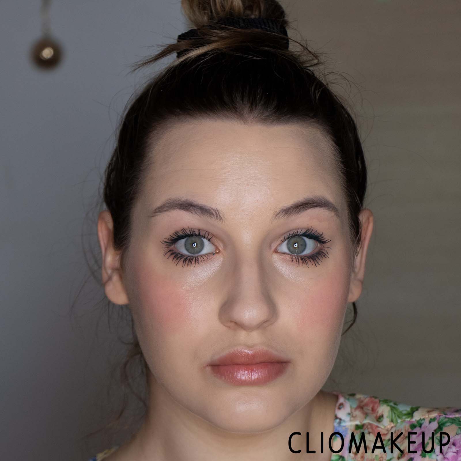 Cliomakeup-Recensione-Fondotinta-MAC-Studio-Fix-Tech-Cream-To-Powder-Foundation-15