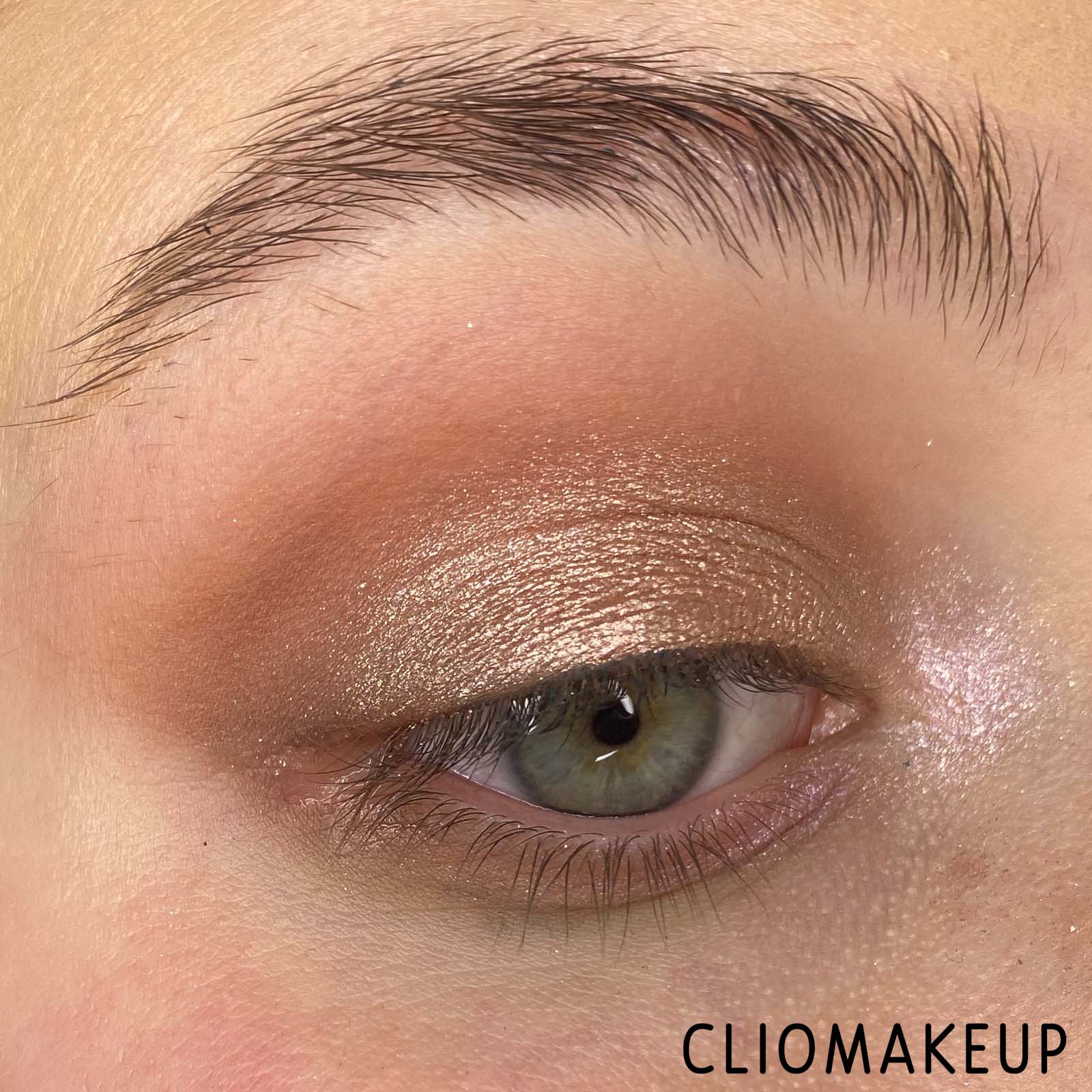 Cliomakeup-Recensione-Palette-Catrice-Lavender-Breeze-Pro-Slim-Eyeshadow-Palette-11