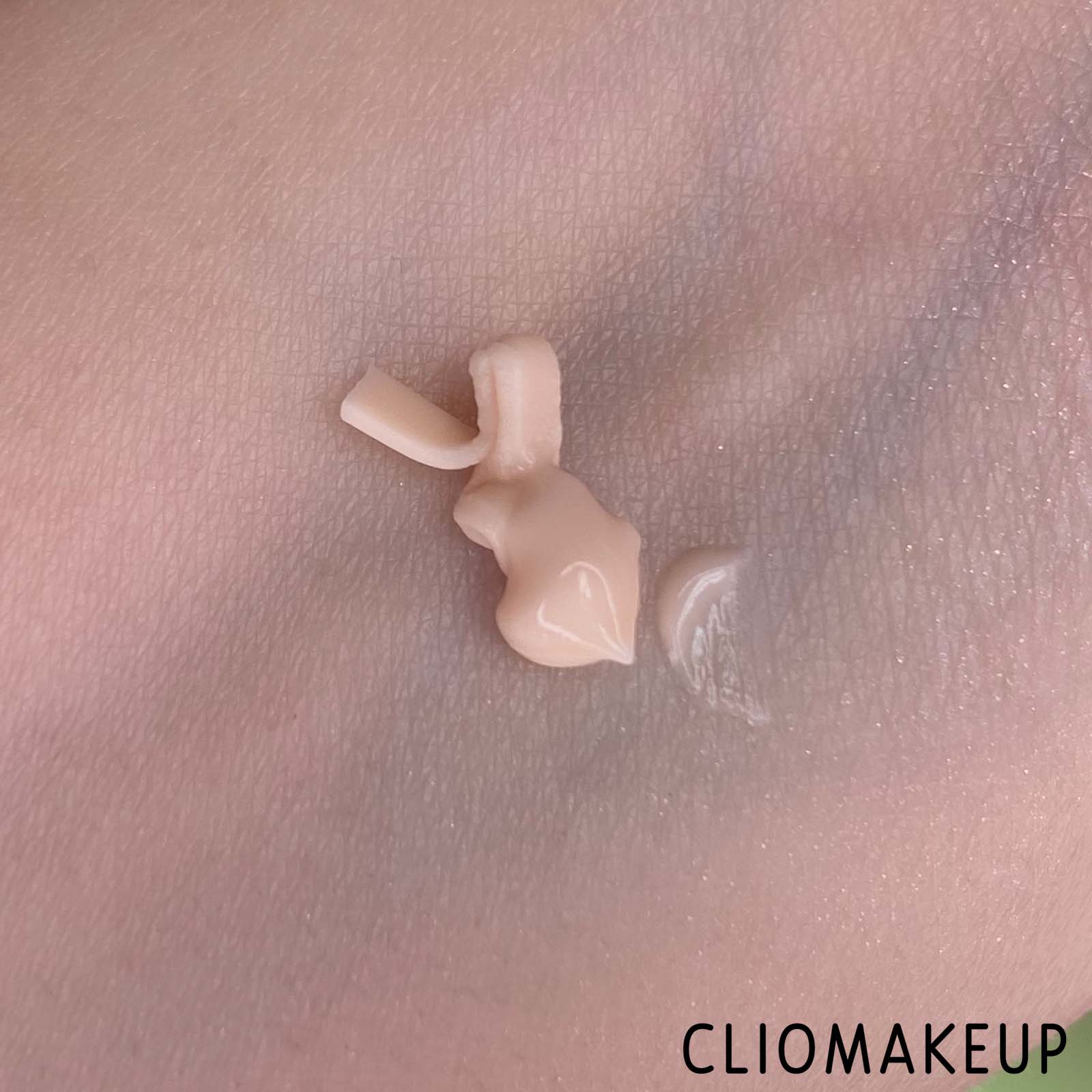 Cliomakeup-Recensione-Primer-Viso-Mesauda-Zero-Flaws-Primer-Viso-Effetto-Filler-Istantaneo-7