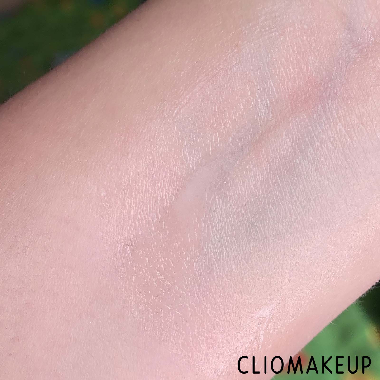 Cliomakeup-Recensione-Primer-Viso-Mesauda-Zero-Flaws-Primer-Viso-Effetto-Filler-Istantaneo-9