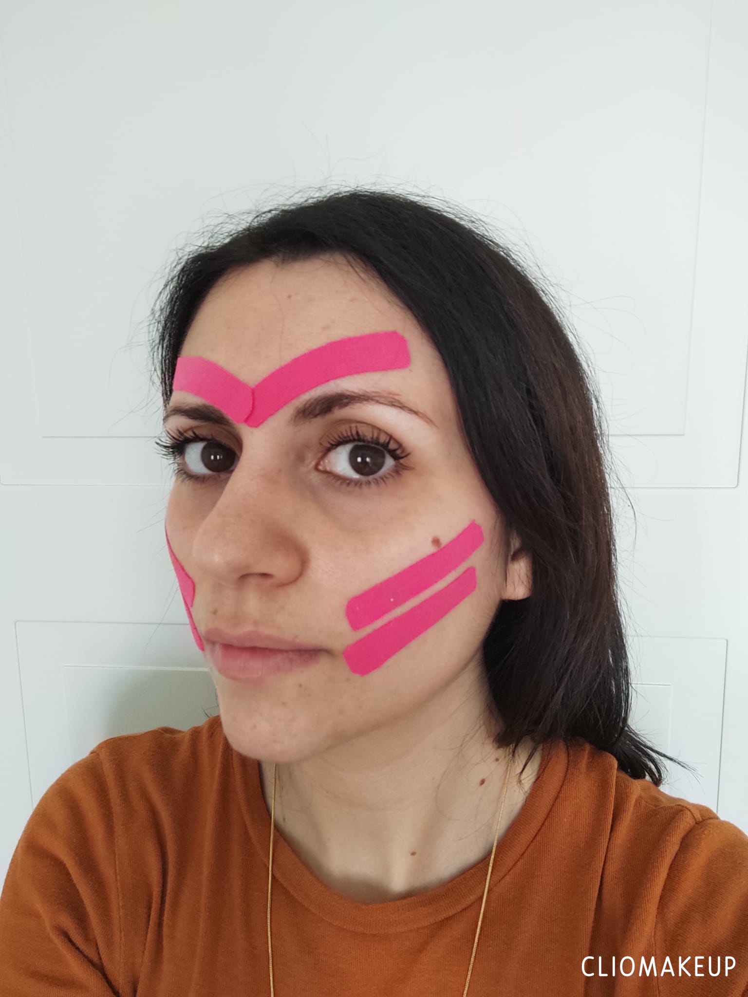 Cliomakeup-face-taping-team-clio-giorgia-tape-indossati