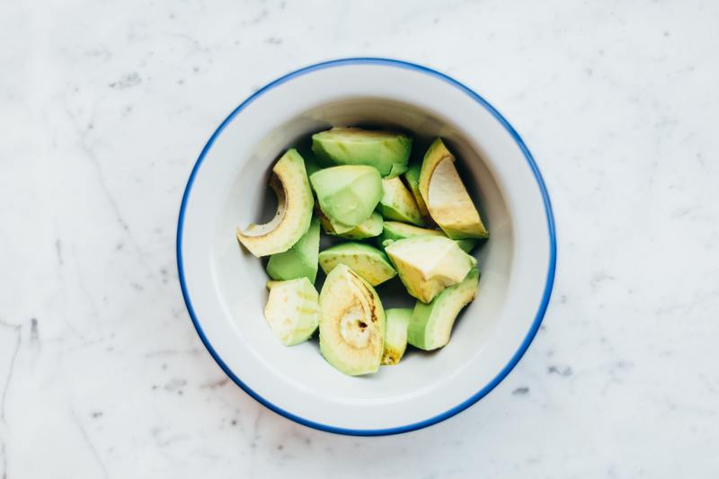 cliomakeup-avocado-bowl