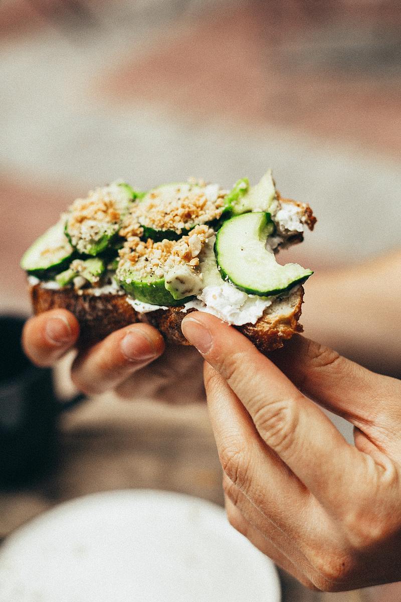 cliomakeup-avocado-toast