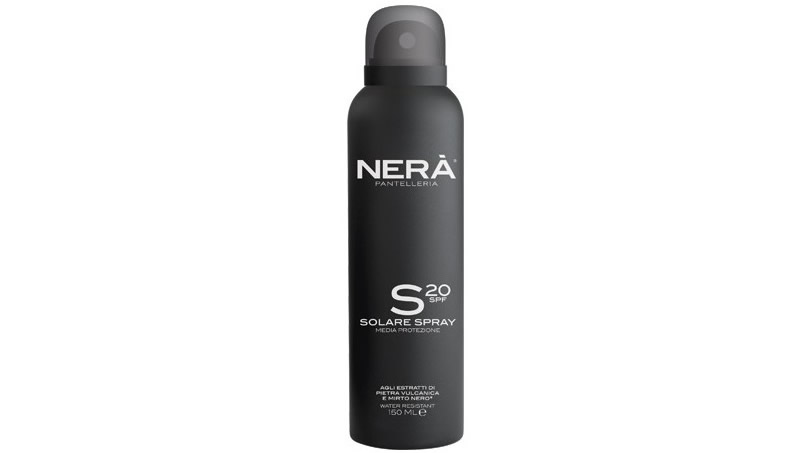 cliomakeup-protezione-solare-spray-2021-22-nera