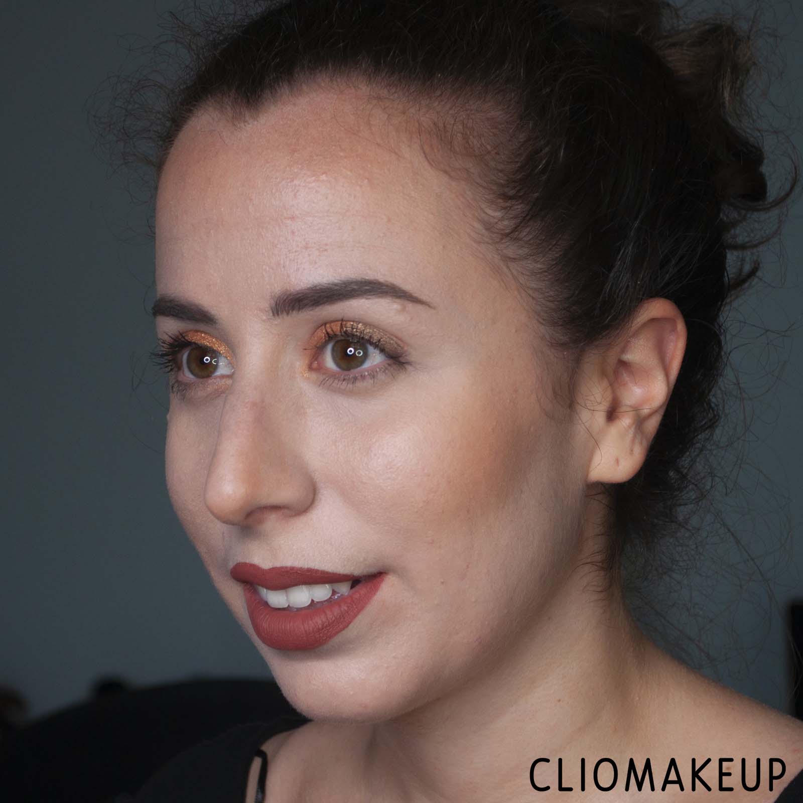 cliomakeup-recensione-bronzer-kiko-dolce-diva-baked-bronzer-11