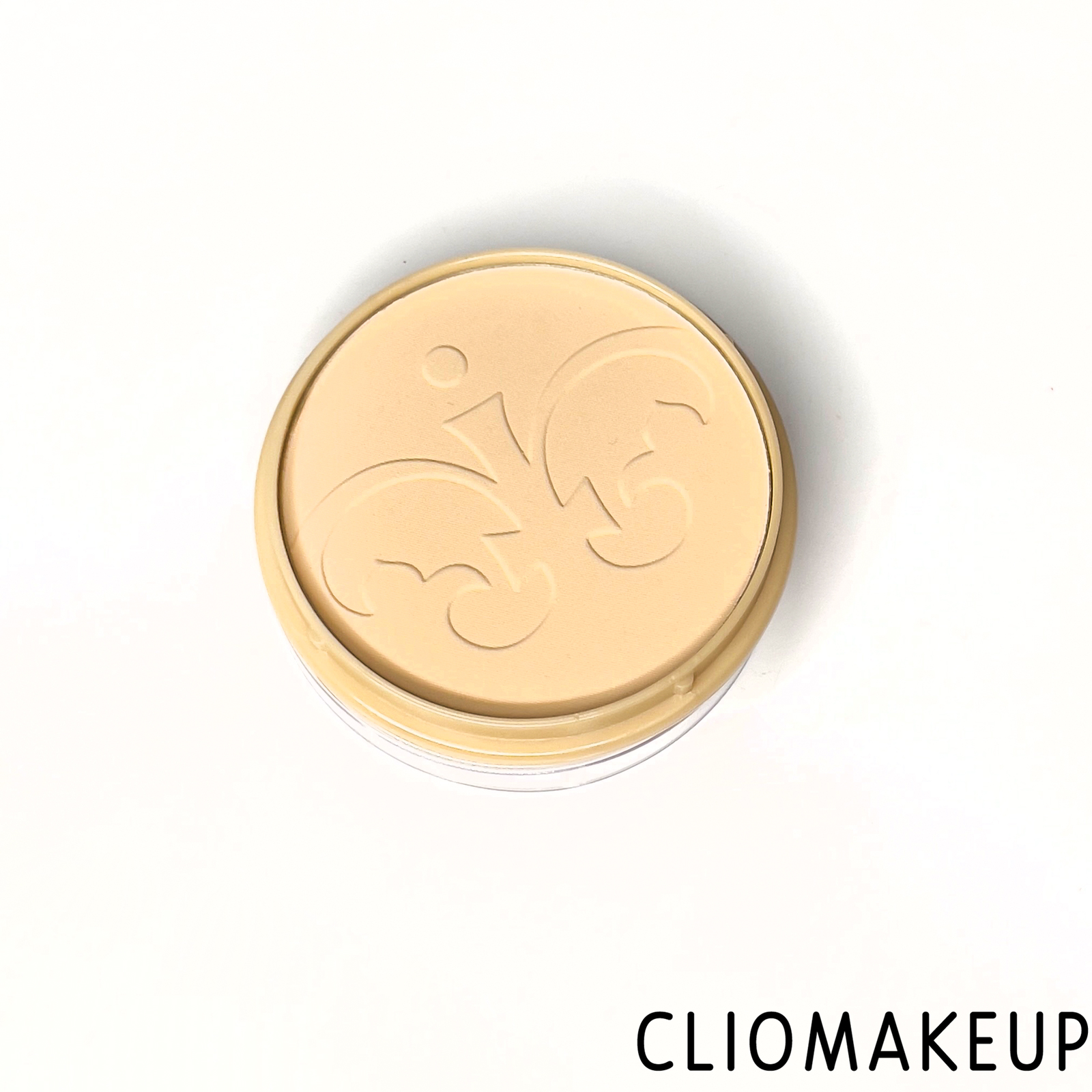 cliomakeup-recensione-cipria-rimmel-stay-matt-powder-4