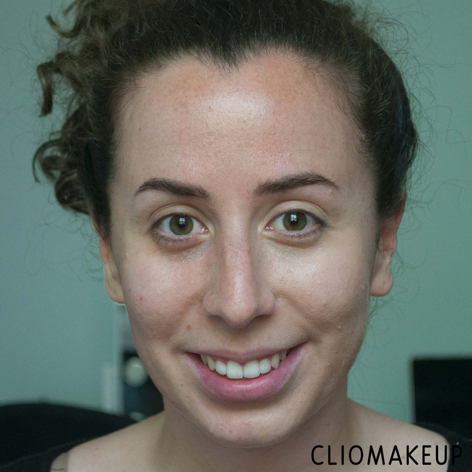 cliomakeup-recensione-correttore-makeup-revolution-eye-bright-illuminating-under-eye-concealer-8