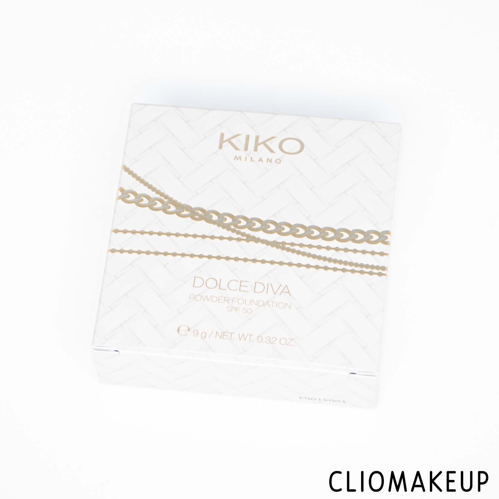 cliomakeup-recensione-fondotinta-kiko-dolce-diva-powder-foundation-spf-50-2