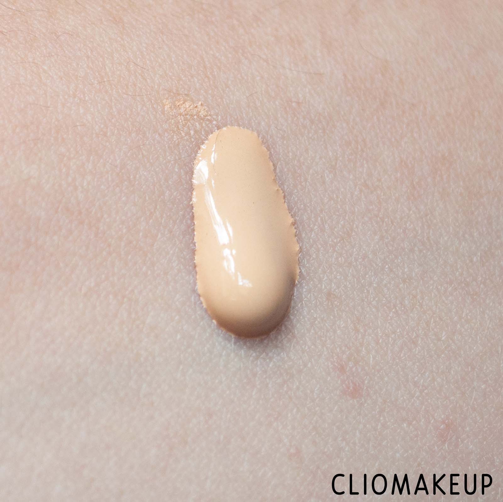 cliomakeup-recensione-fondotinta-kiko-dolce-dova-fresh-feel-foundation-spf-30-6