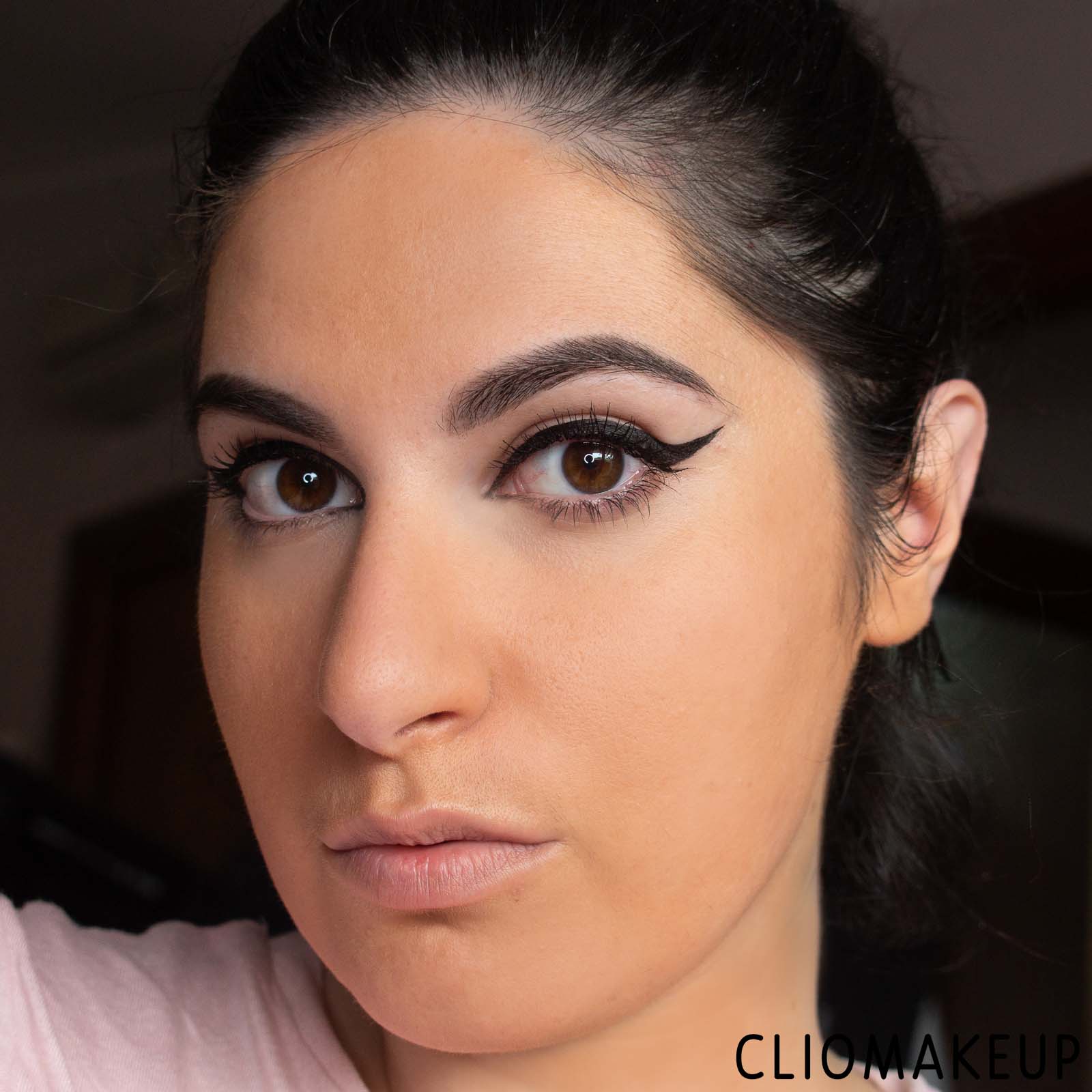 cliomakeup-recensione-kiko-nothing-matte-r-mattifying-loose-powder-foundation-13