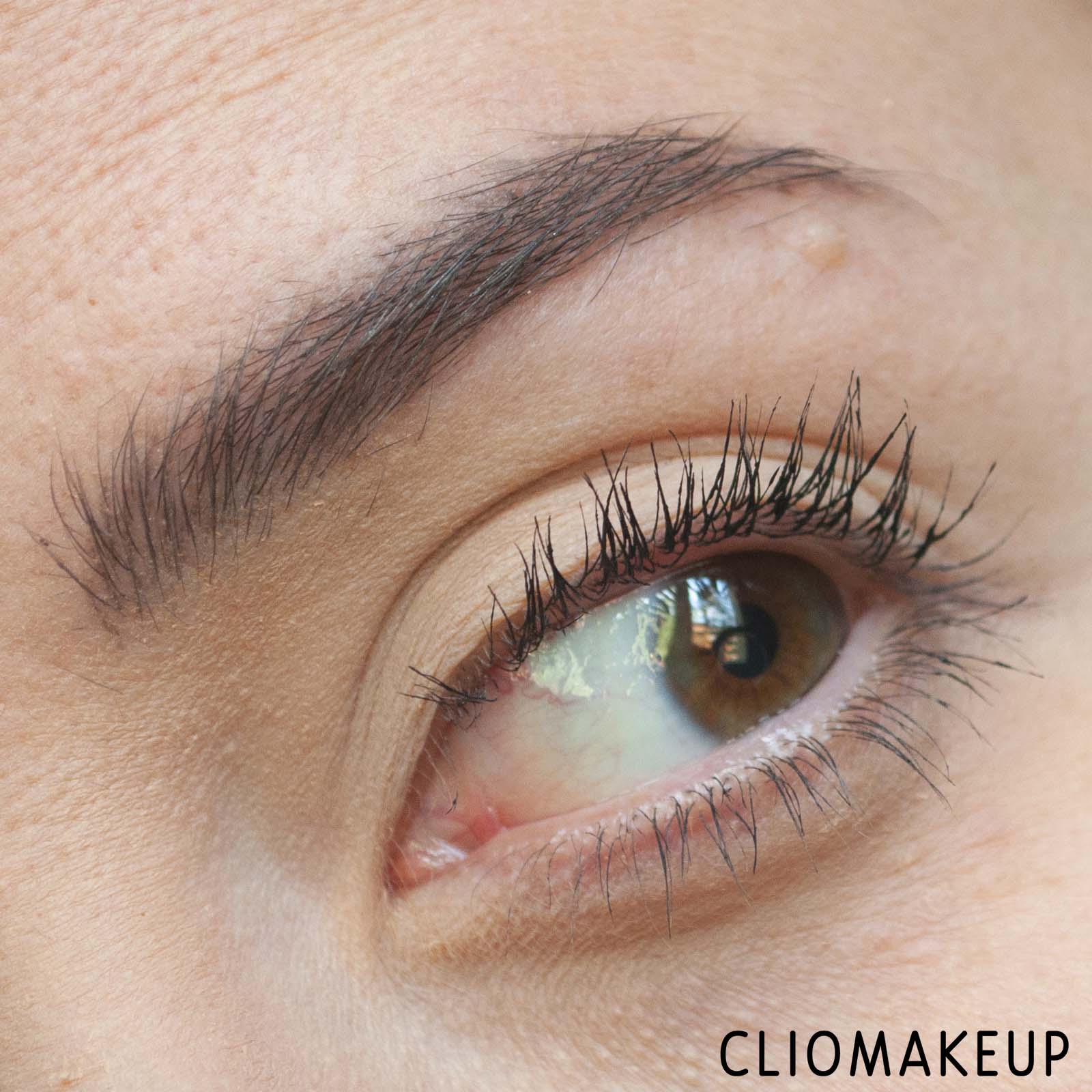 cliomakeup-recensione-mascara-maybelline-the-falsies-lash-lift-ultra-black-mascara-10