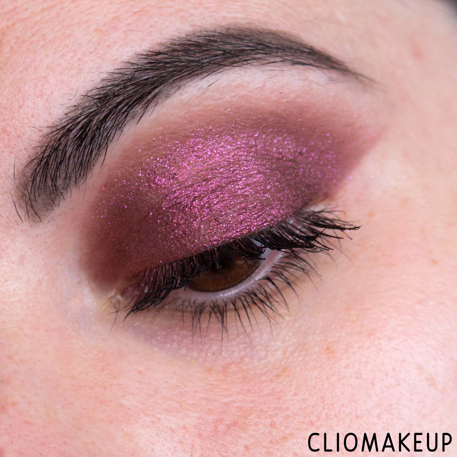 cliomakeup-recensione-ombretti-stick-kiko-fruit-explosion-frozen-stick-eyeshadow-15