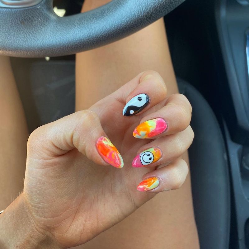 cliomakeup-yin-yang-nails-2021-teamclio-5