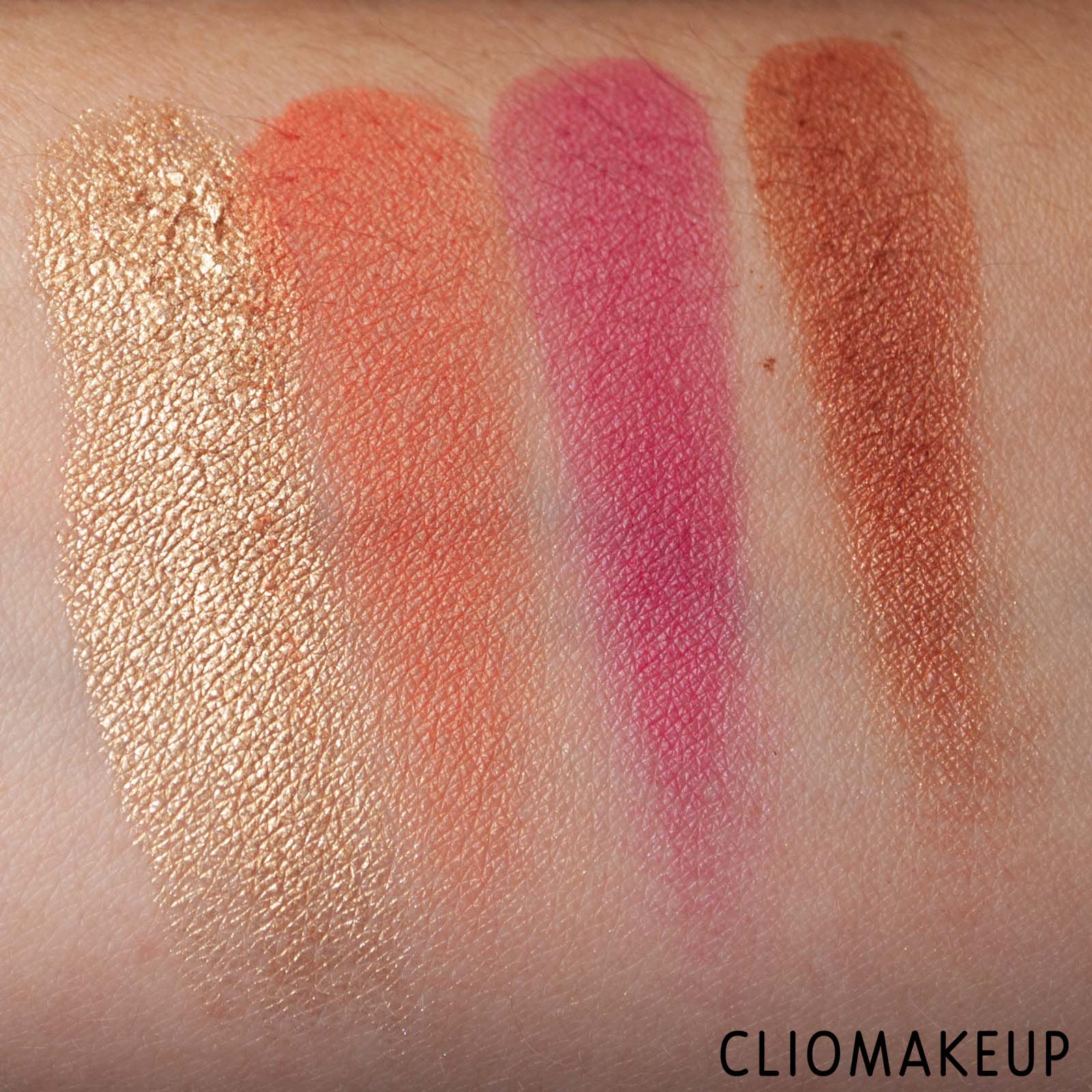 cliomakeup-recensione-palette-viso-wycon-cheek-to-cheek-face-palette-7