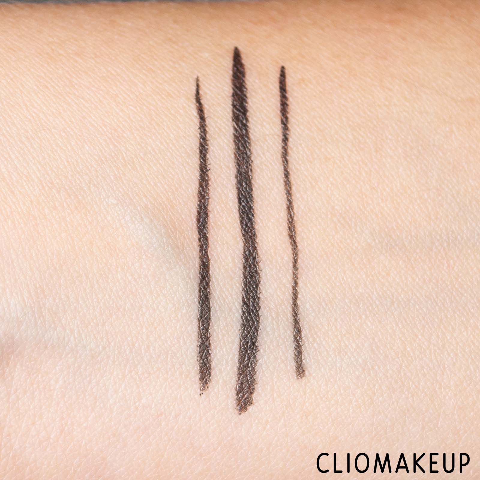 cliomakeup-recensione-eyeliner-kylie-jenner-brush-tip-liquid-eyeliner-pen-7