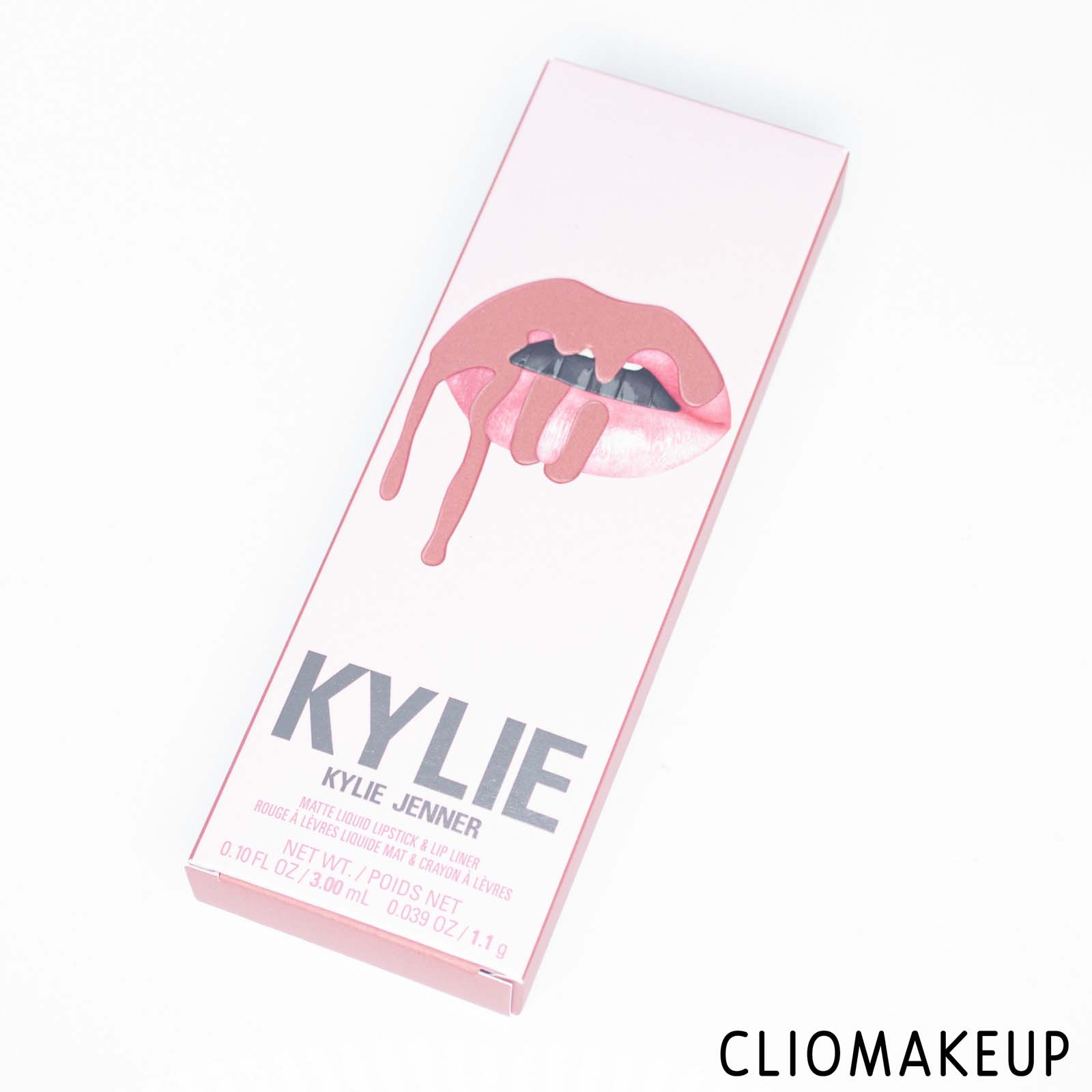 cliomakeup-recensione-set-labbra-kylie-jenner-matte-liquid-lipstick-e-lip-liner-2