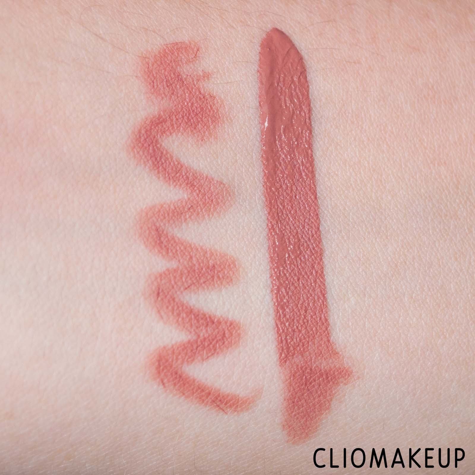 cliomakeup-recensione-set-labbra-kylie-jenner-matte-liquid-lipstick-e-lip-liner-7