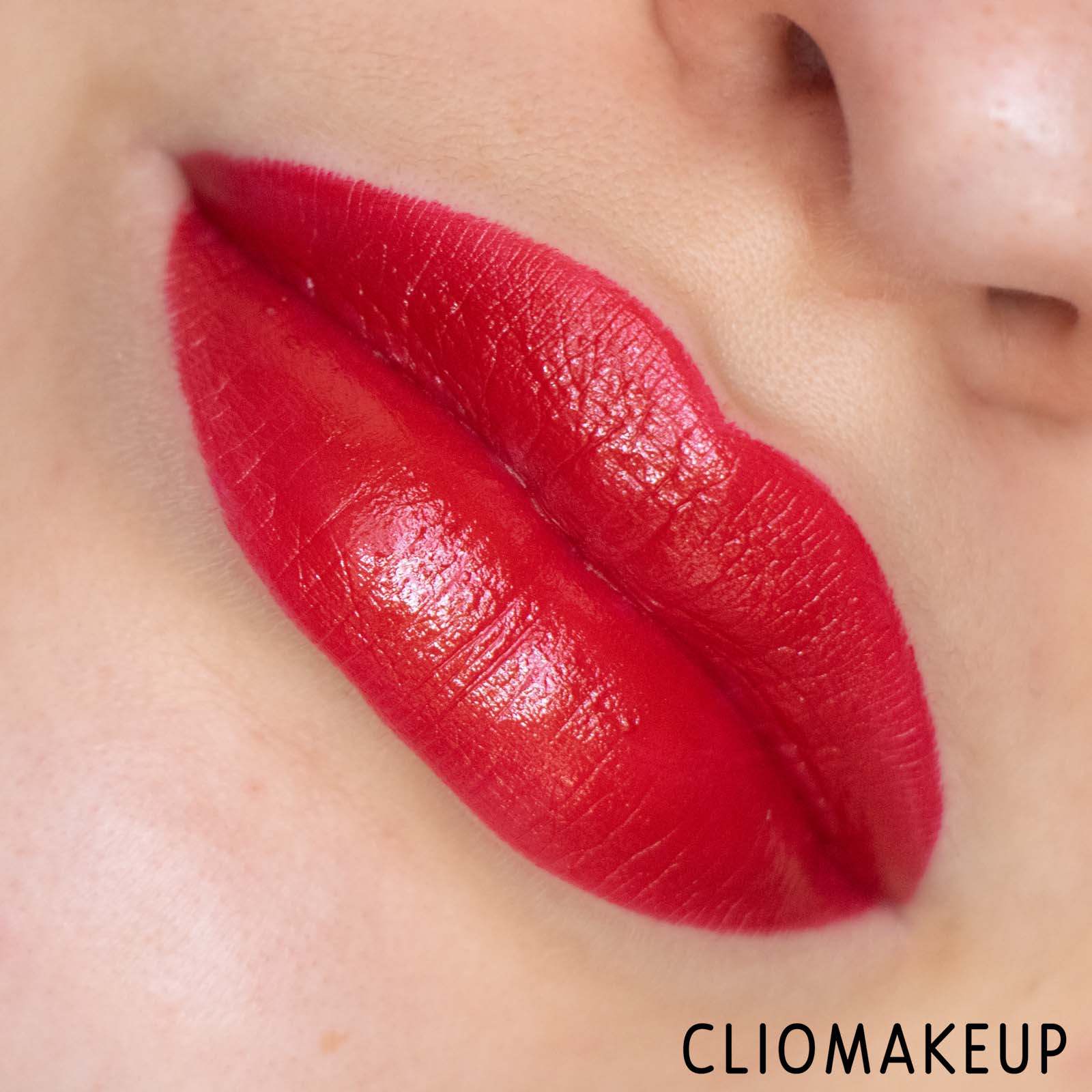 Cliomakeup-Recensione-Rossetto-Kiko-Charming-Escape-Luxurious-Shiny-Lipstick-10