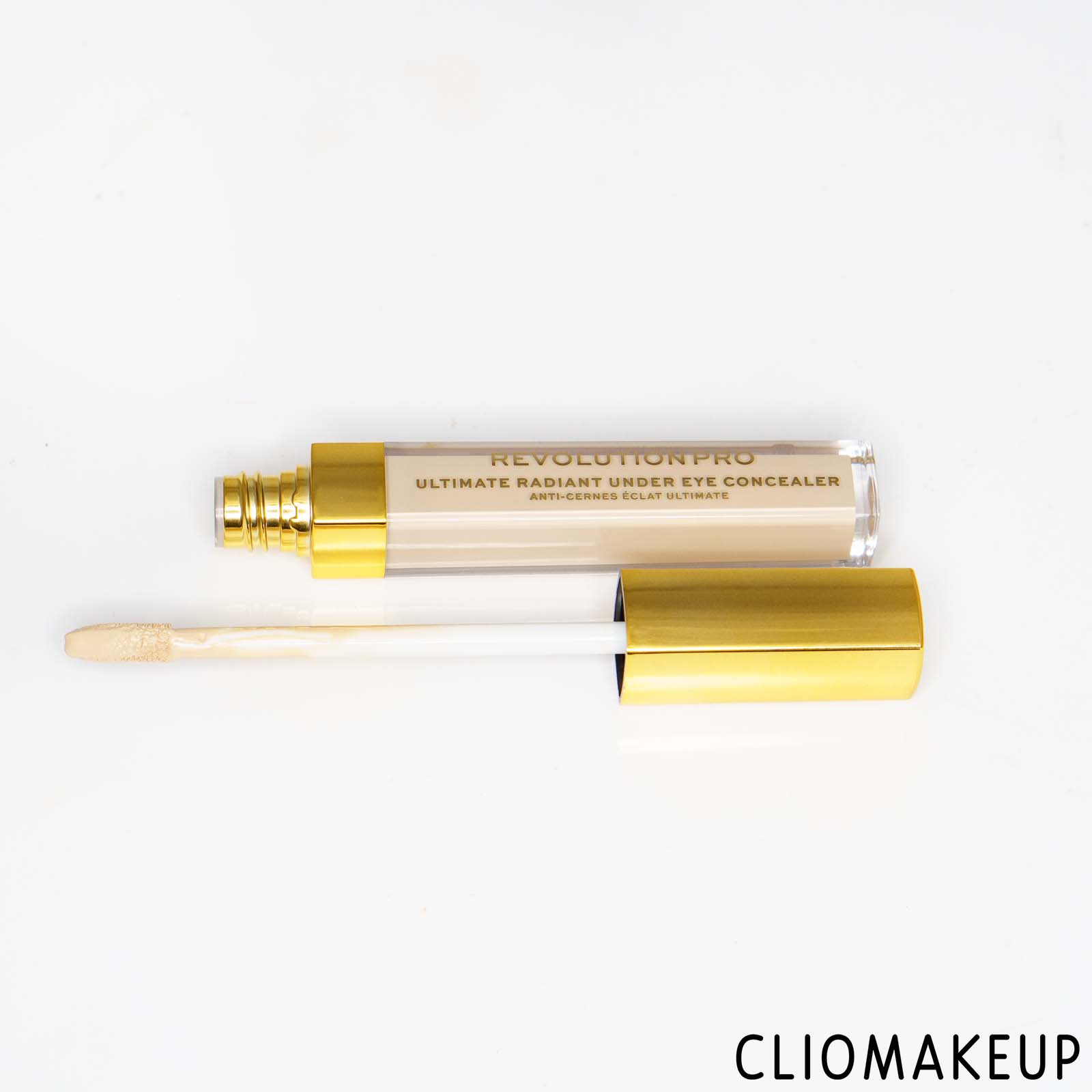 cliomakeup-recensione-correttore-revolution-pro-ultimate-radiant-under-eye-concealer-4