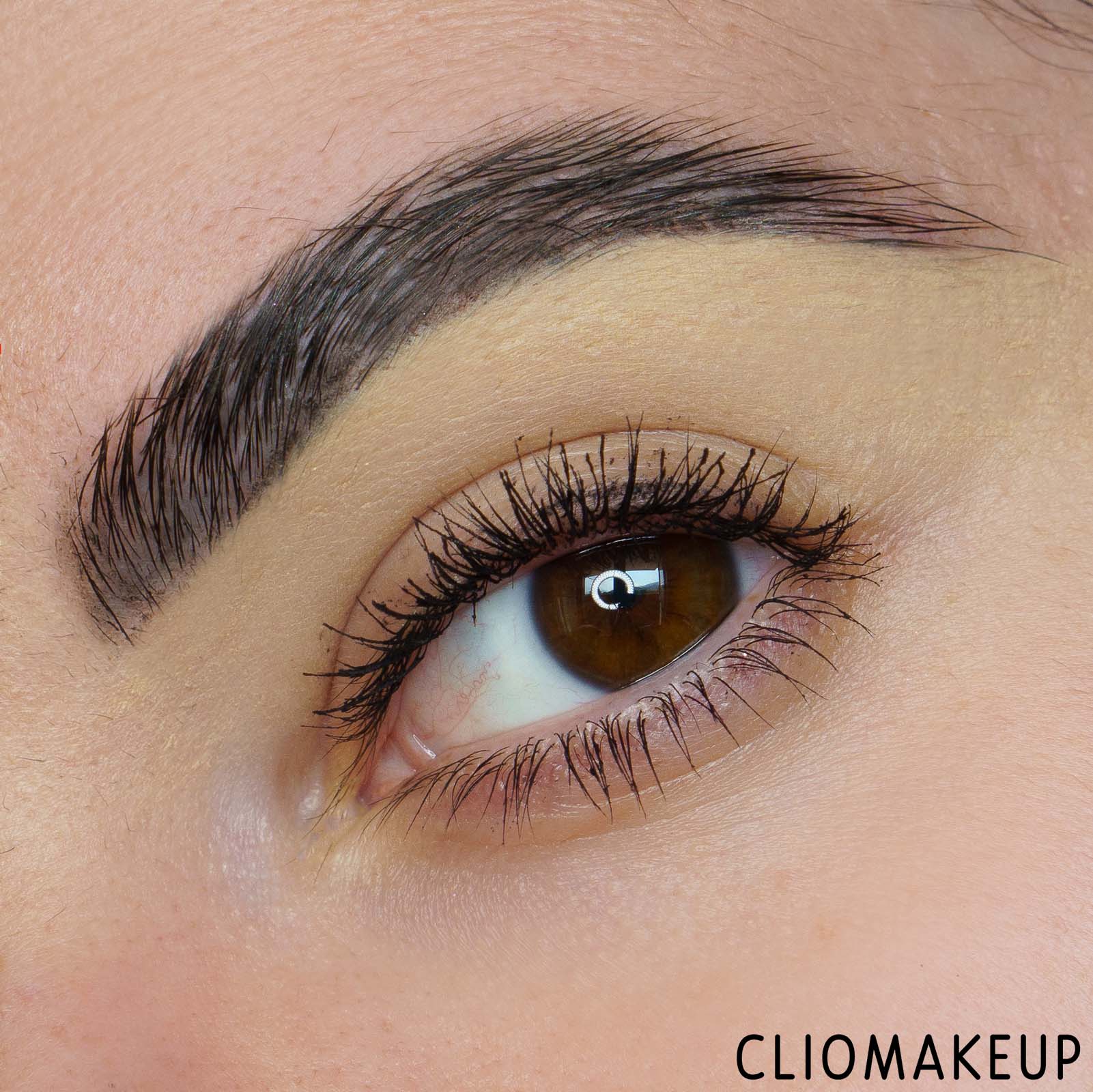 cliomakeup-recensione-top-coat-huda-beauty-legit-lashes-waterproof-topcoat-11