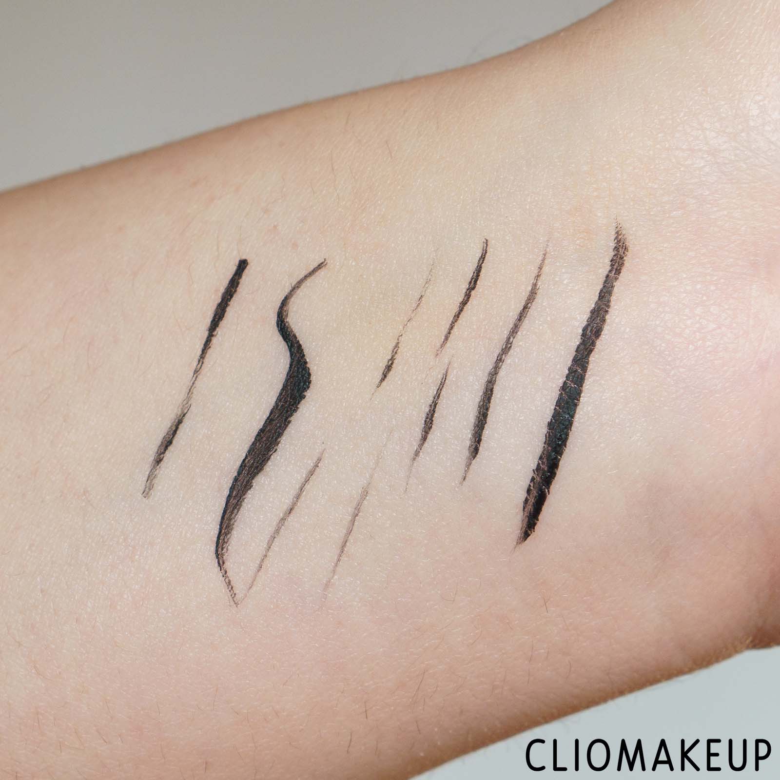 cliomakeup-recensione-eyeliner-naj-oleari-impeccable-eyeliner-resistente-allacqua-6