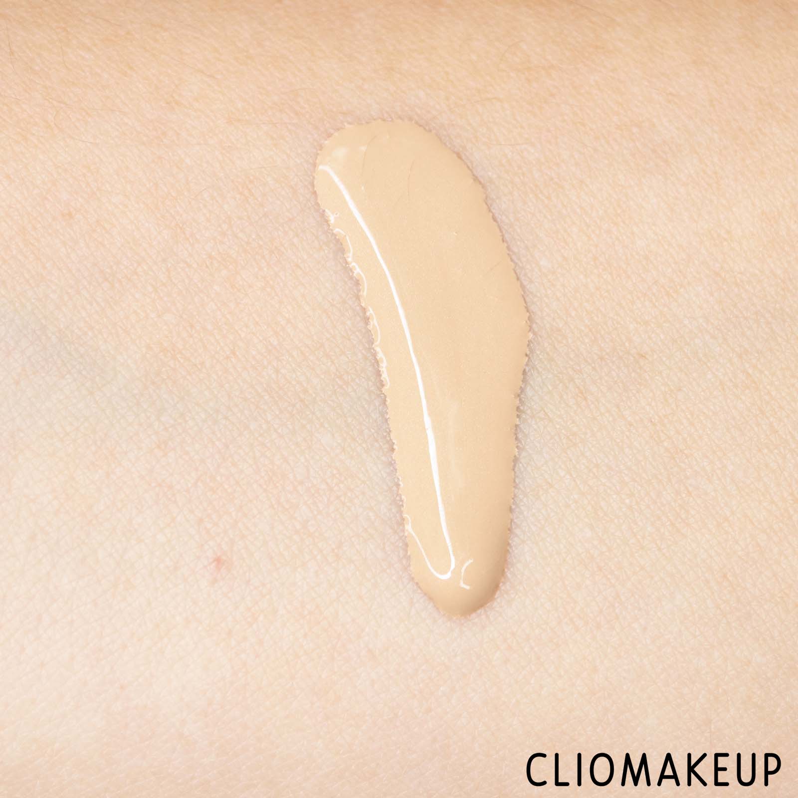 cliomakeup-recensione-fondotinta-l'oreal-true-match-nude-plumping-tinted-serum-7