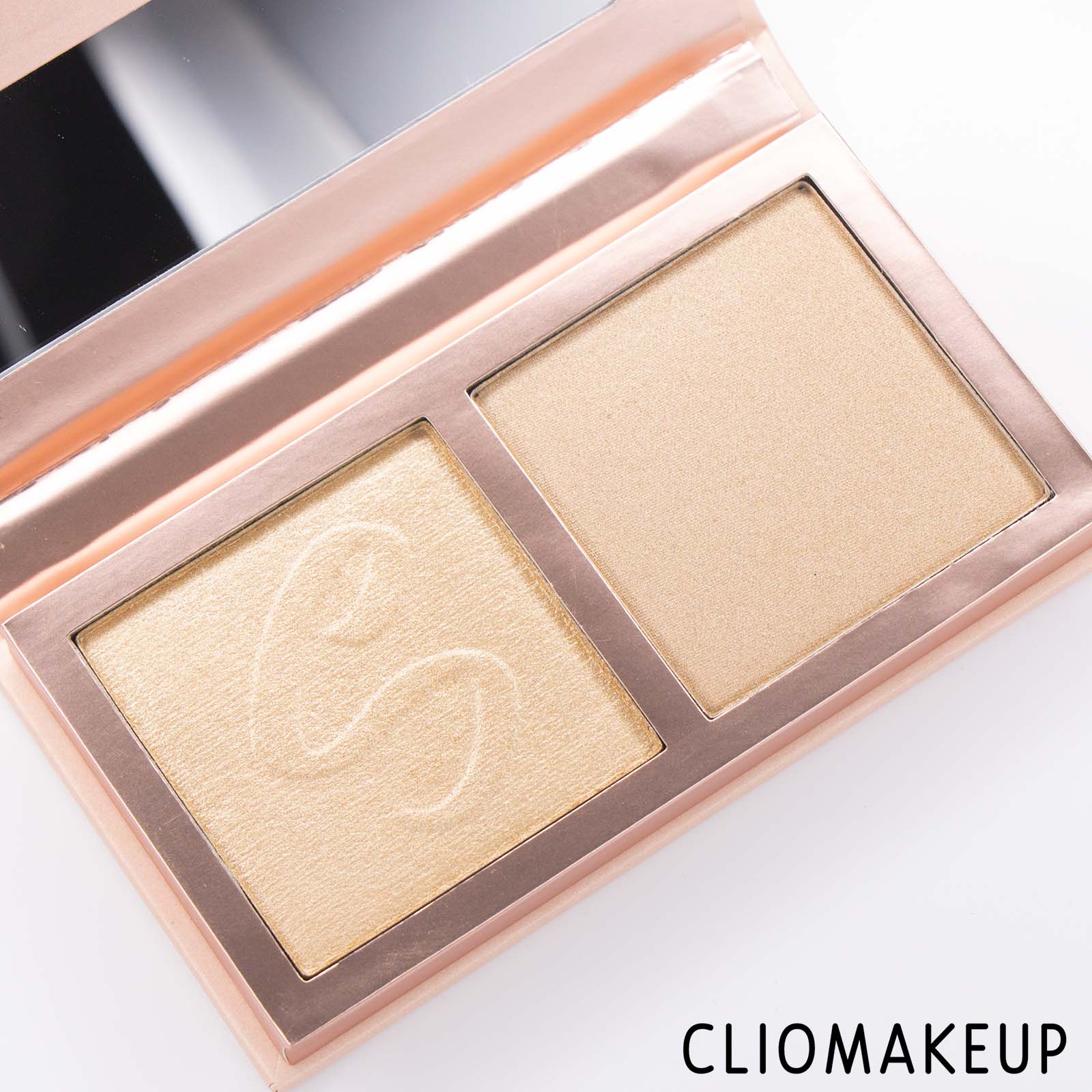 Cliomakeup-Recensione-Illuminante-Revolution-X-Sophx-Face-Highlighter-Duo-5