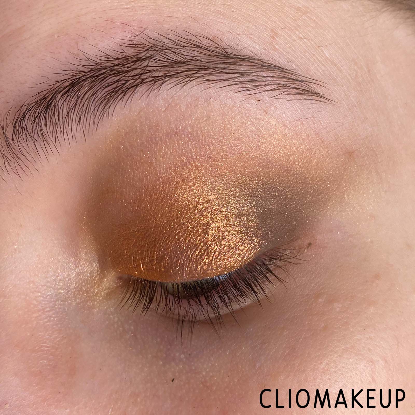 Cliomakeup-Recensione-Palette-Kiko-Glamour-Multi-Finish-Eyeshadow-Palette-15