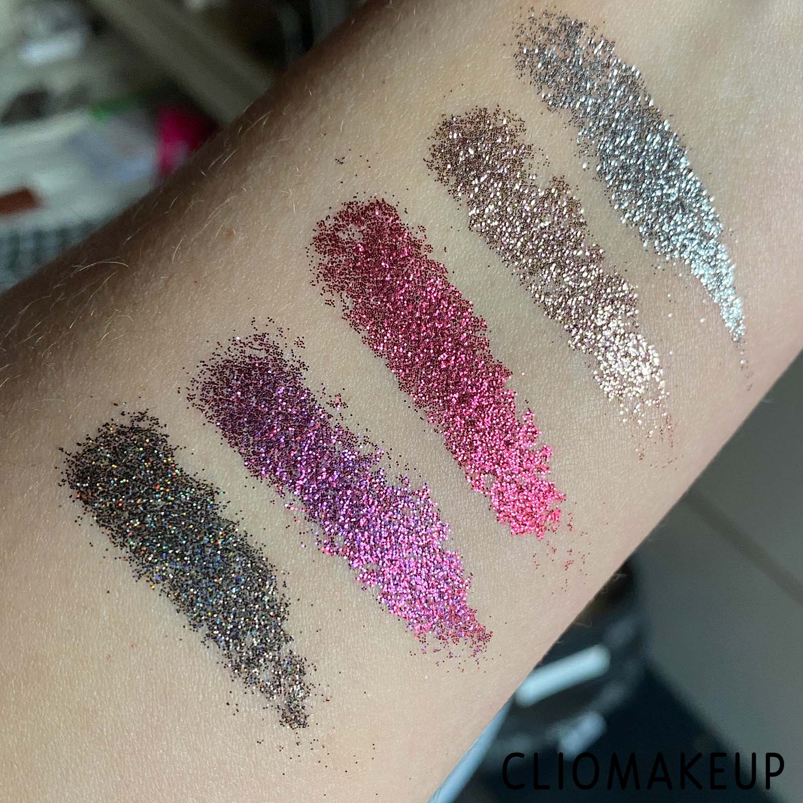 Cliomakeup-Recensione-Palette-NYX-Glitter-Goals-Cream-Pro-Palette-6