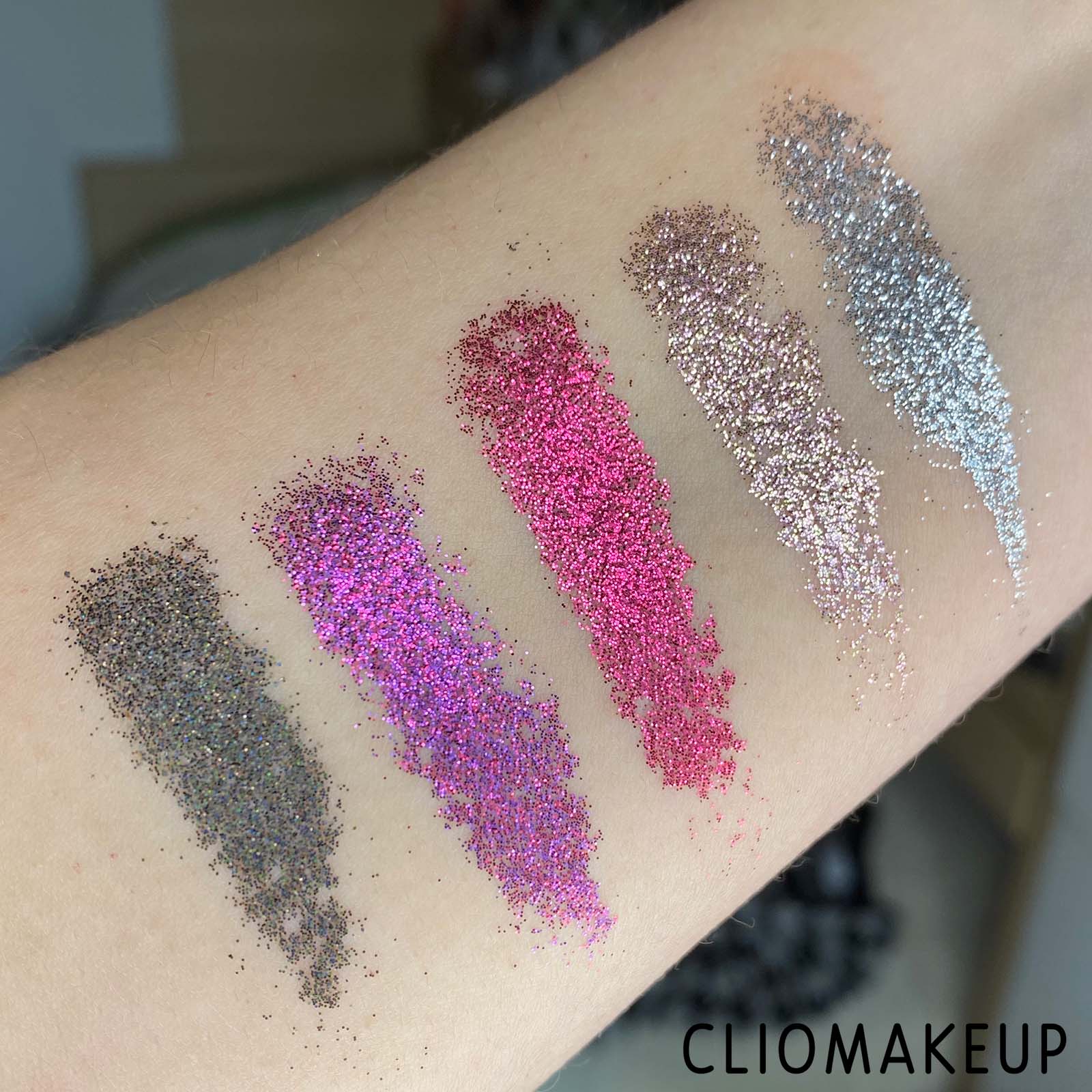 Cliomakeup-Recensione-Palette-NYX-Glitter-Goals-Cream-Pro-Palette-7