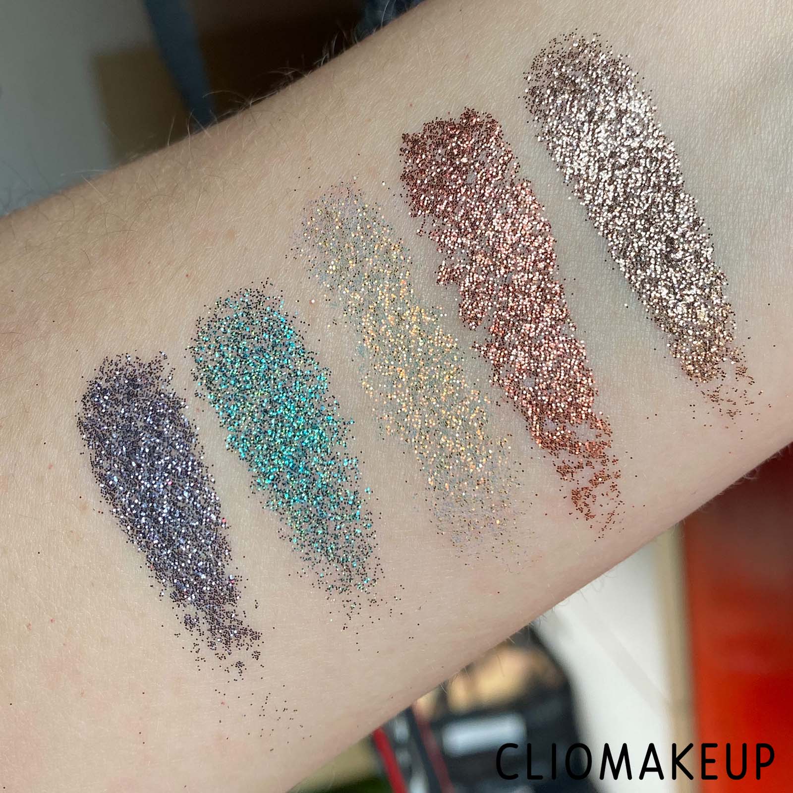 Cliomakeup-Recensione-Palette-NYX-Glitter-Goals-Cream-Pro-Palette-8