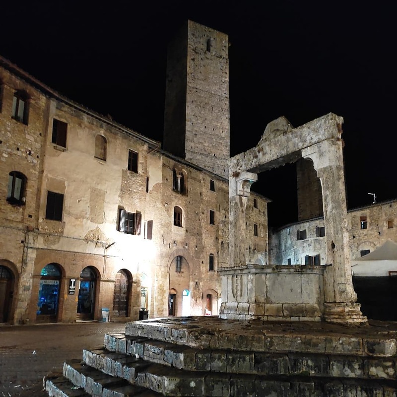 cliomakeup-borghi-da-visitare-piazza-della-cisterna