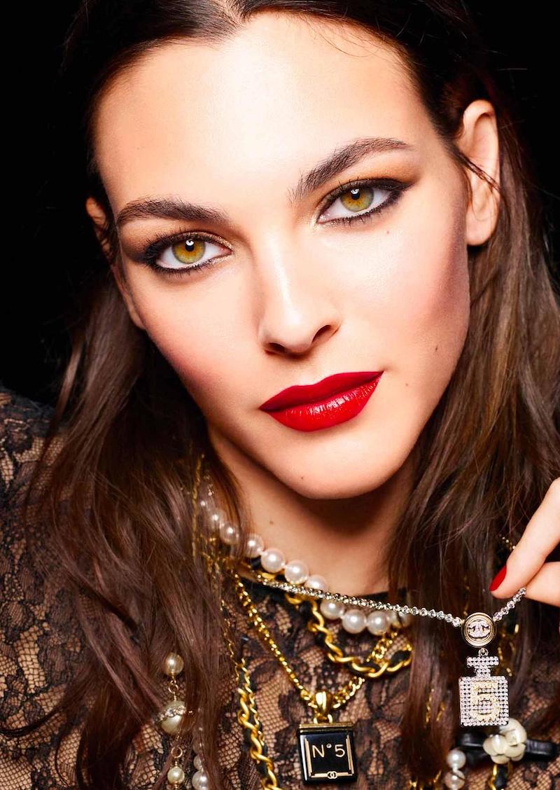 cliomakeup-collezioni-make-up-natale-2021-teamclio-chanel-look