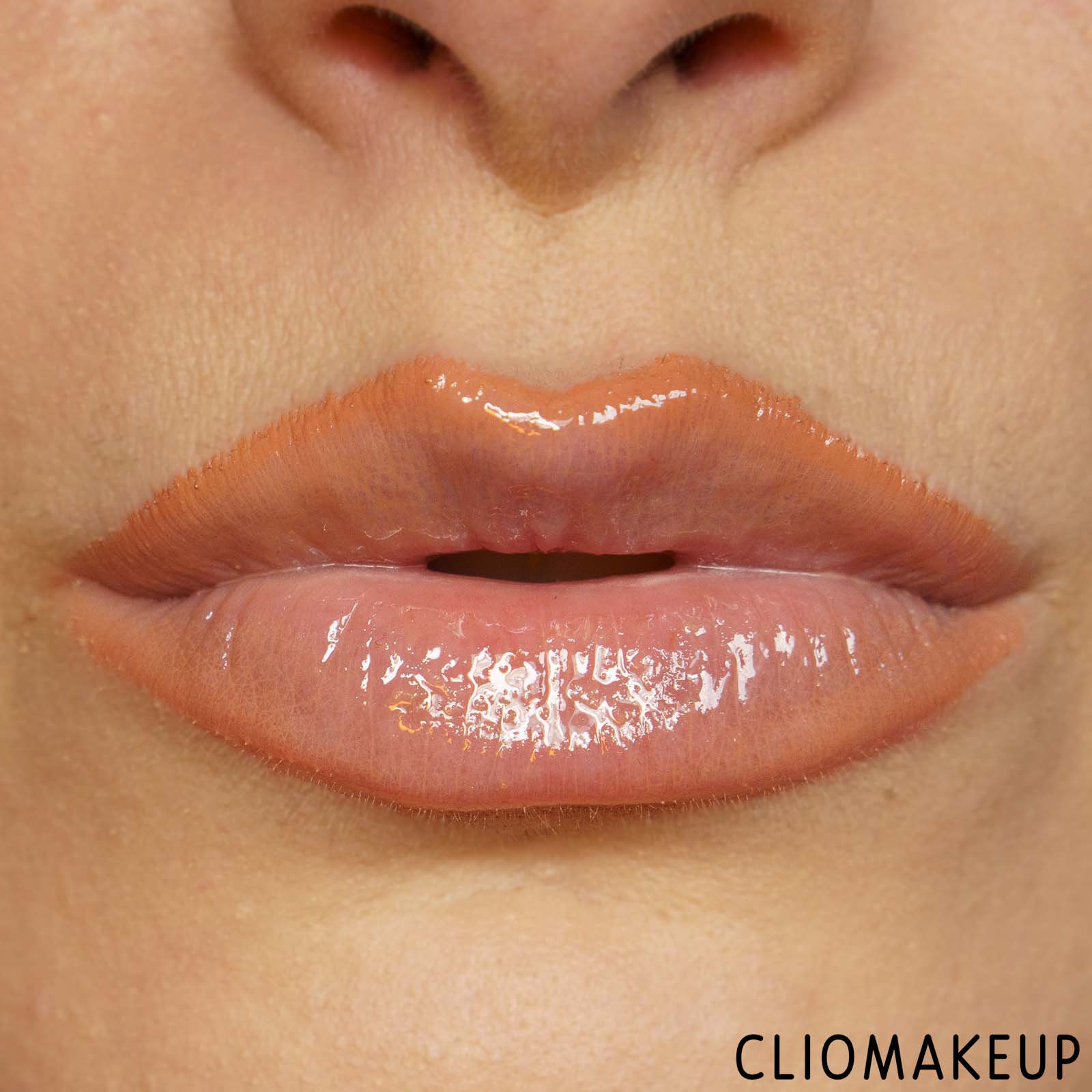 cliomakeup-recensione-balsamo-labbra-wycon-feed-my-lips-lip-plumping-serum-13