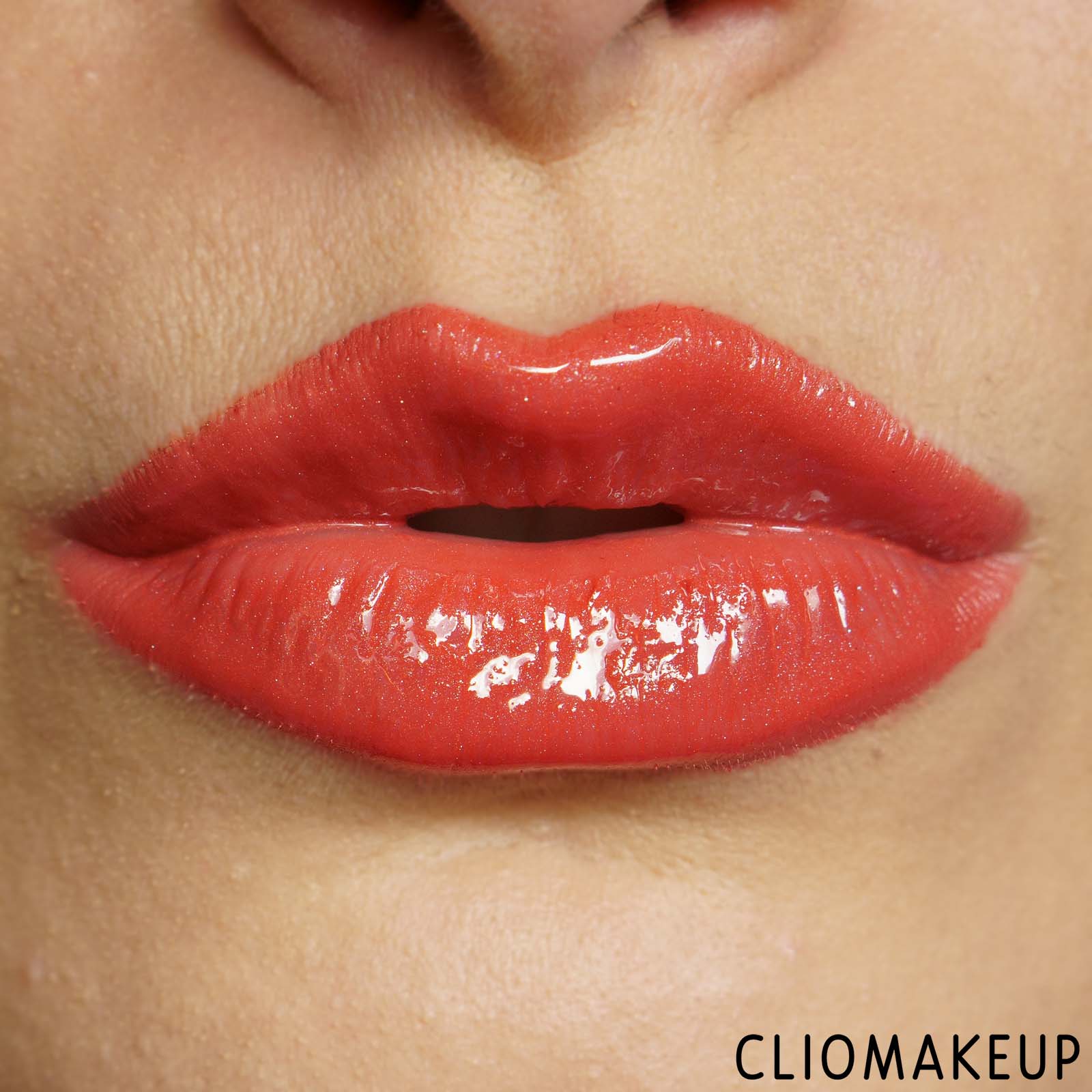 cliomakeup-recensione-balsamo-labbra-wycon-feed-my-lips-lip-plumping-serum-14