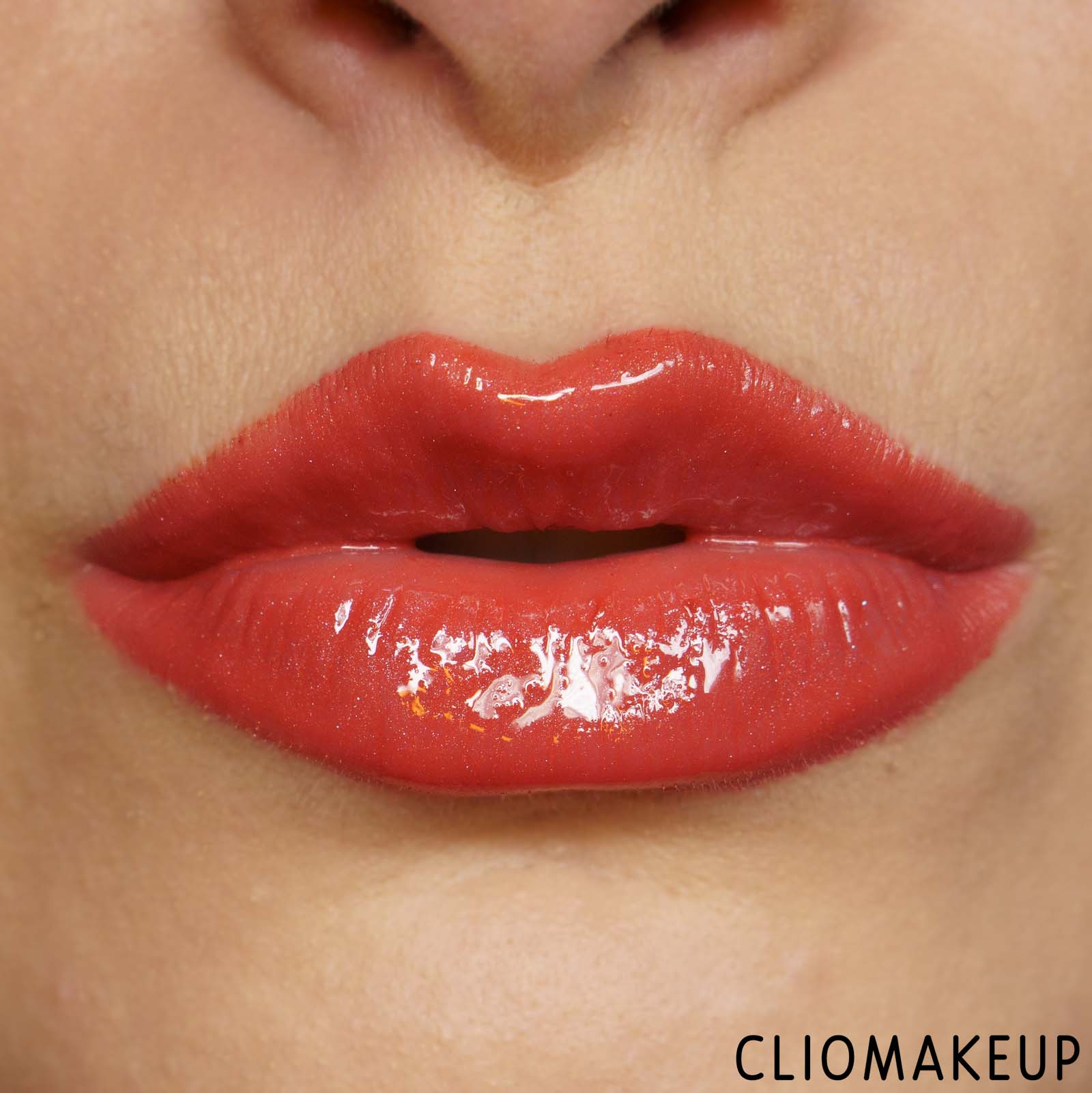 cliomakeup-recensione-balsamo-labbra-wycon-feed-my-lips-lip-plumping-serum-15