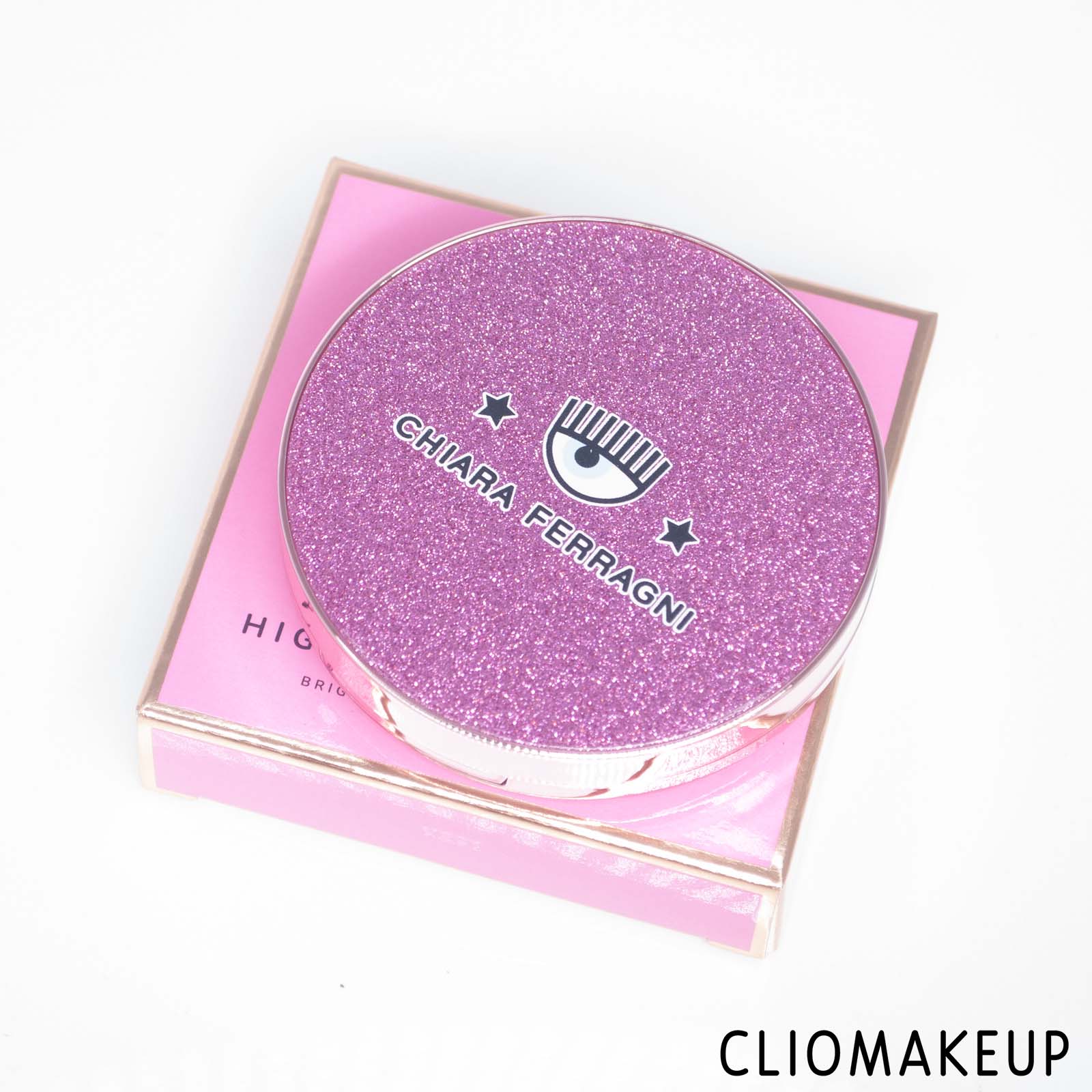 cliomakeup-recensione-blush-chiara-ferragni-make-up-highlighting-blush-4