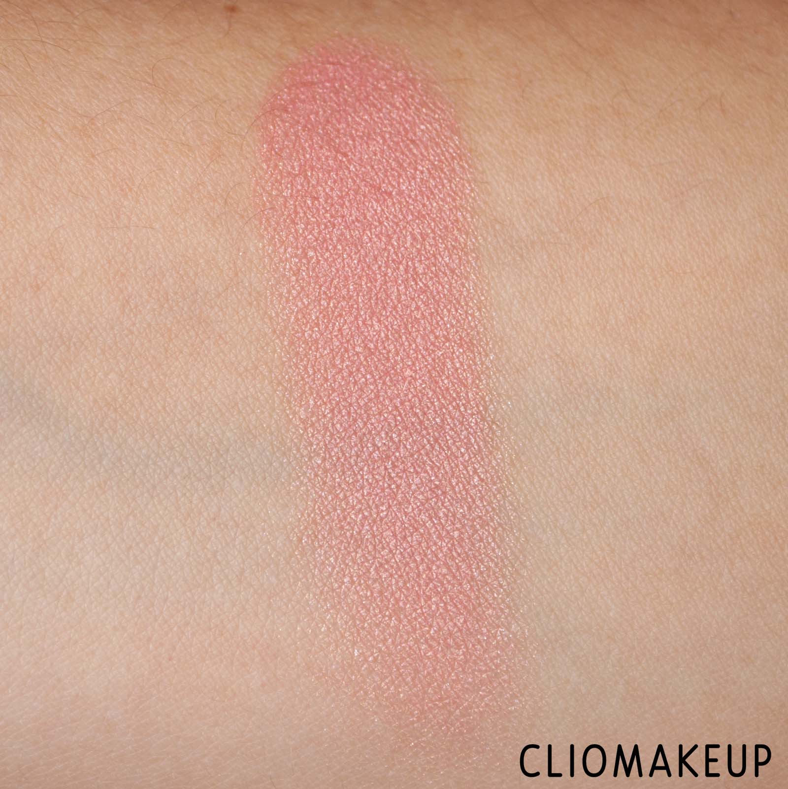 cliomakeup-recensione-blush-chiara-ferragni-make-up-highlighting-blush-7