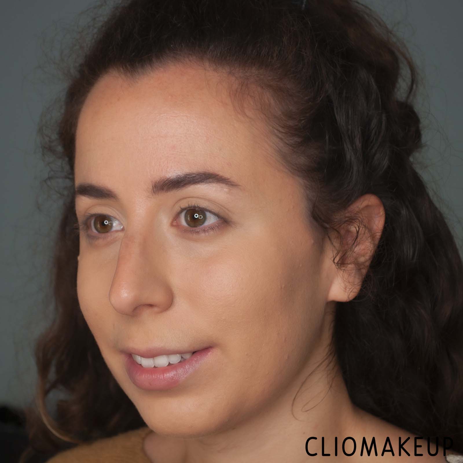 cliomakeup-recensione-blush-chiara-ferragni-make-up-highlighting-blush-9