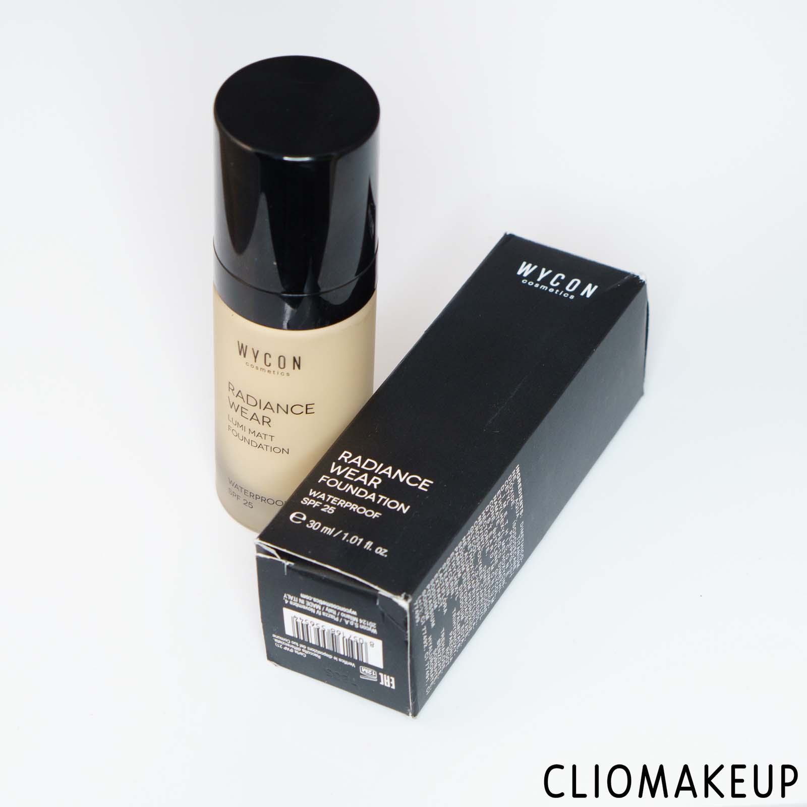 cliomakeup-recensione-fondotinta-wycon-radiance-wear-foundation-waterproof-spf-25-4