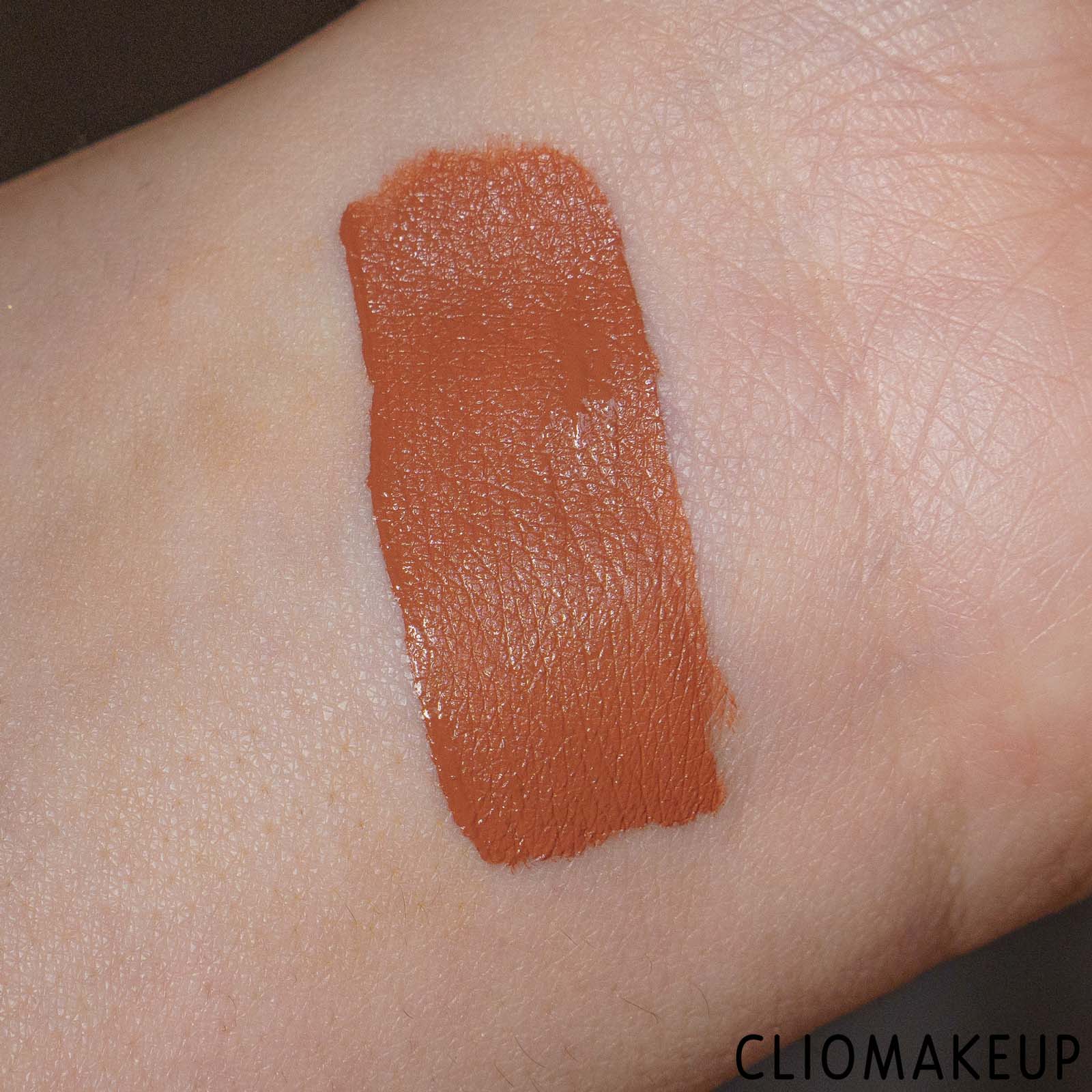 cliomakeup-recensione-rossetto-kiko-lasting-matte-veil-liquid-lip-colour-6