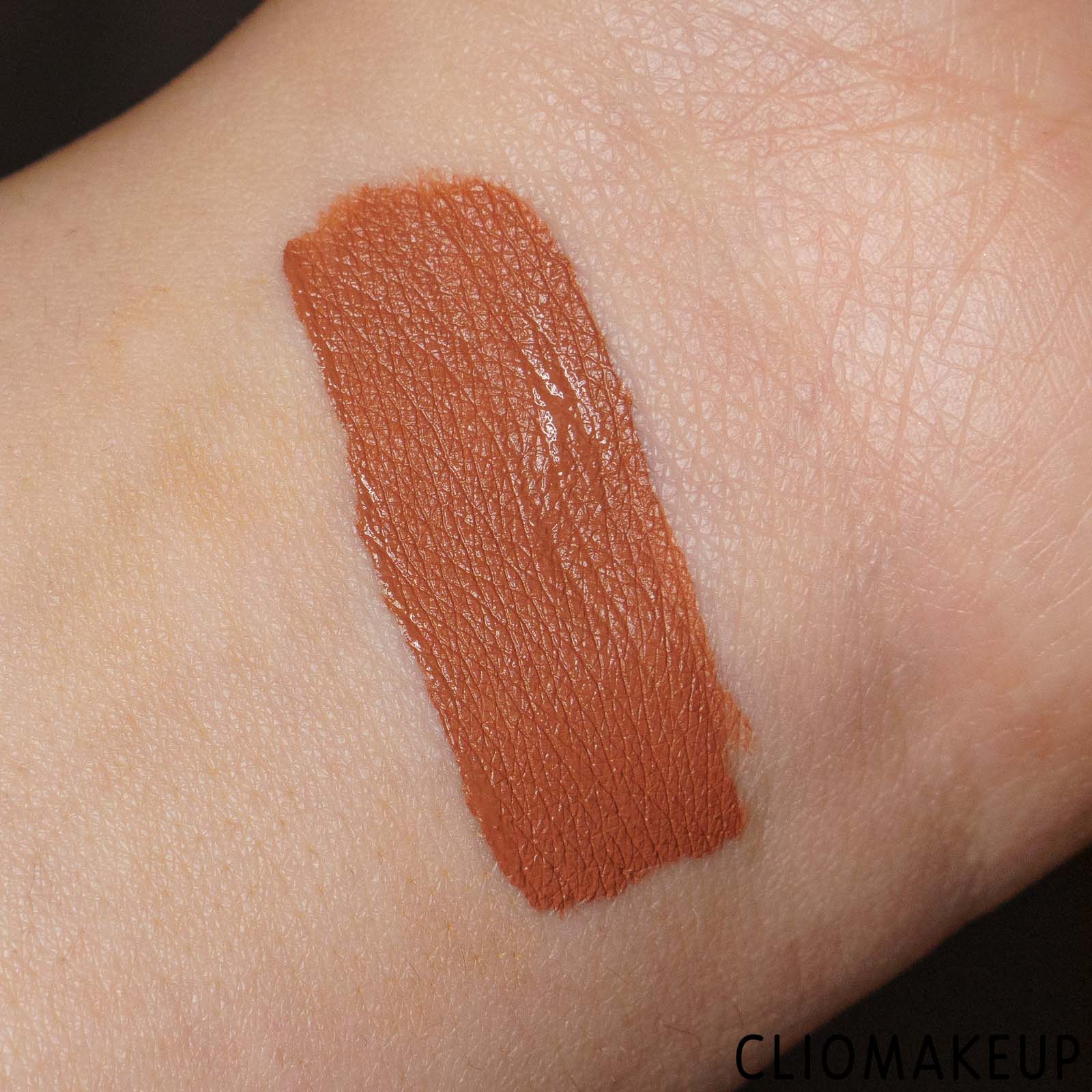 cliomakeup-recensione-rossetto-kiko-lasting-matte-veil-liquid-lip-colour-7