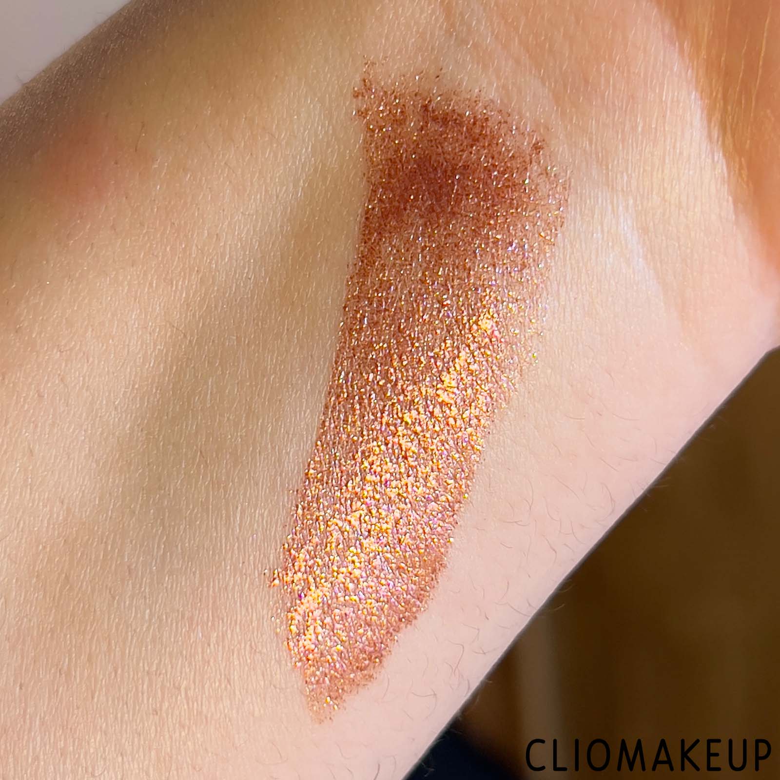 cliomakeup-recensione-ombretto-liquido-wycon-chromofilm-liquid-eyeshadow-6