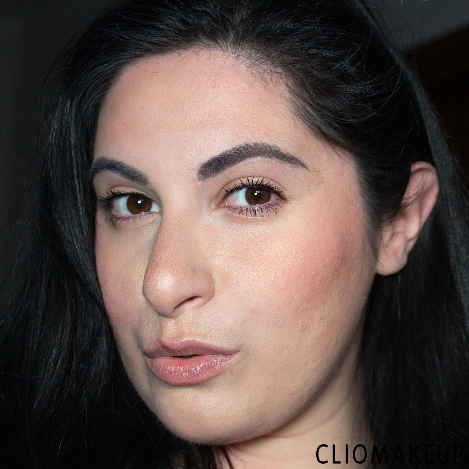 cliomakeup-recensione-fondotinta-giorgio-armani-essence-in-balm-mesh-cushion-spf-50-15