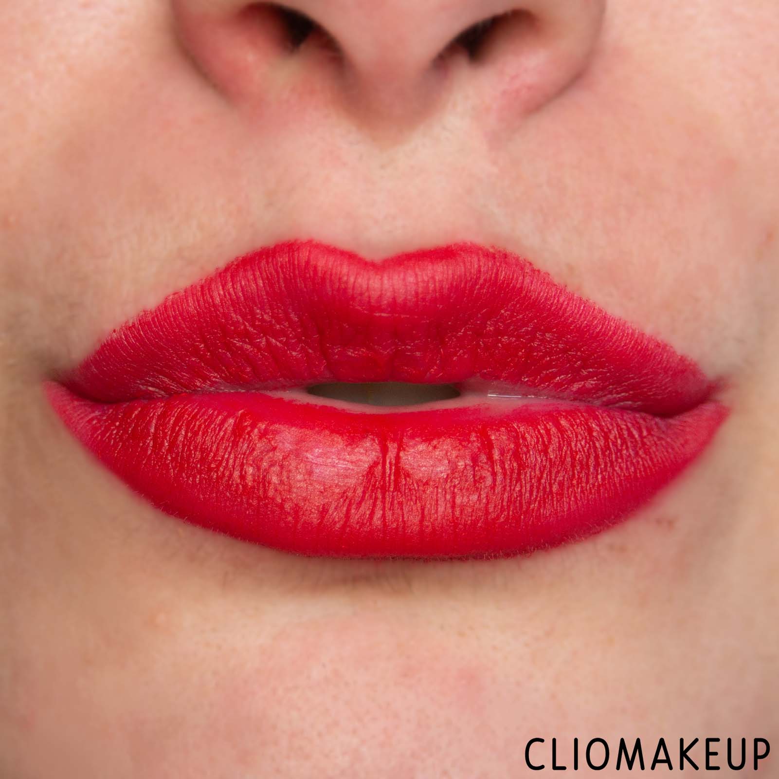 cliomakeup-recensione-matita-labbra-kiko-smart-fusion-matte-lip-crayon-11