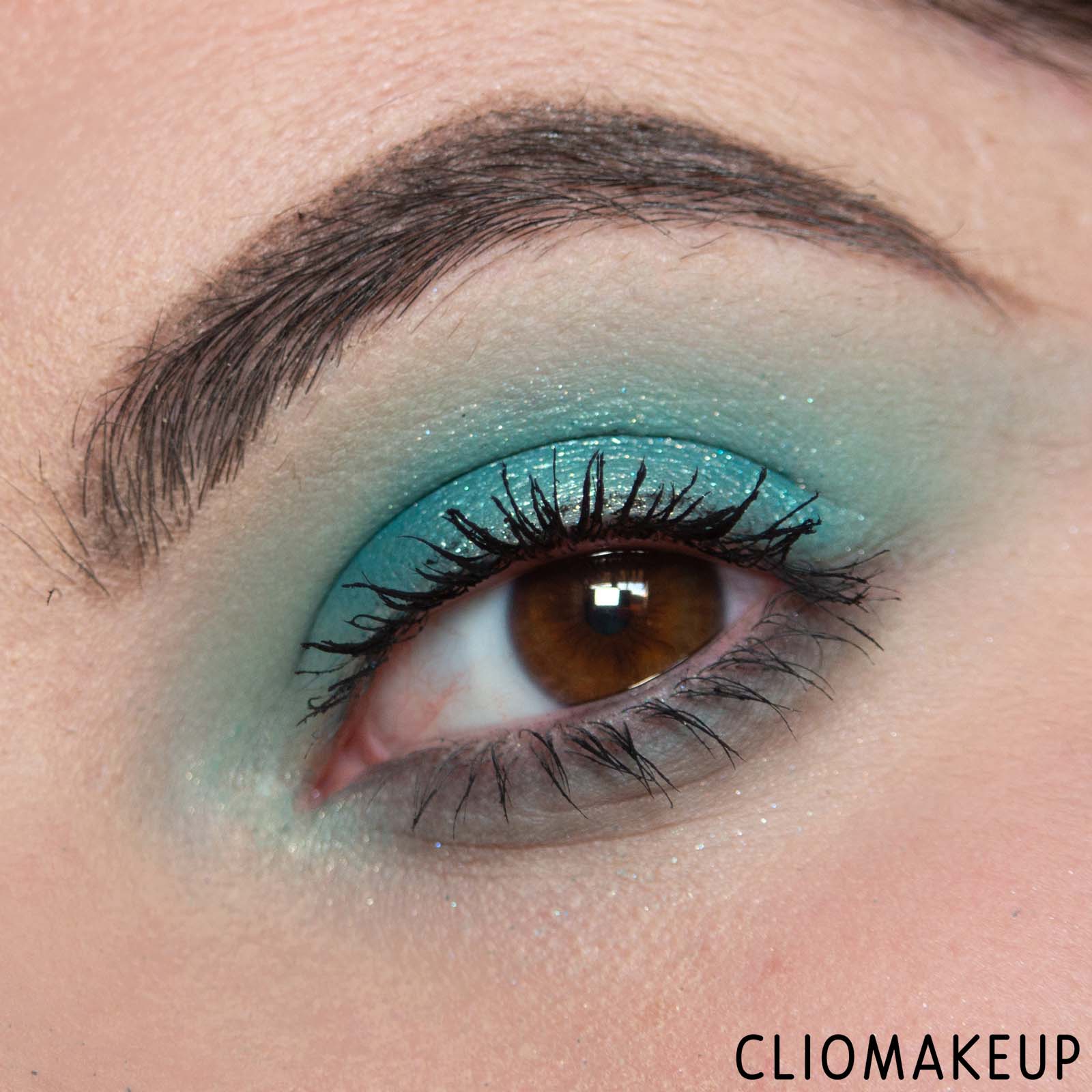 cliomakeup-recensione-palette-catrice-disney-princess-ariel-eyeshadow-palette-14