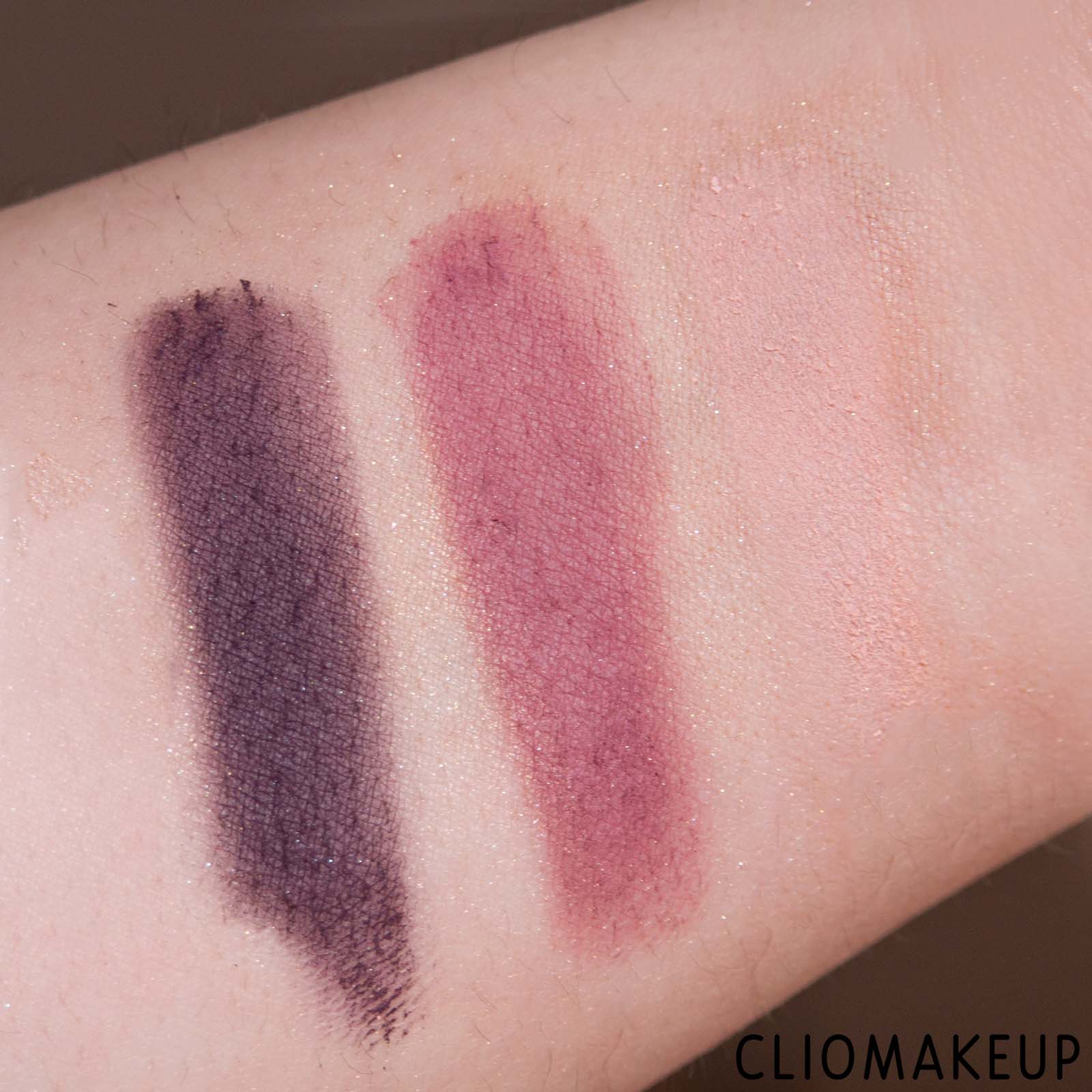 cliomakeup-recensione-palette-kiko-a-holiday-fable-ethereal-eyeshadow-palette-6