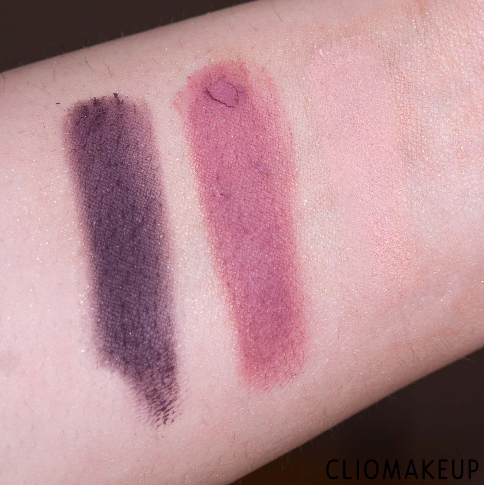 cliomakeup-recensione-palette-kiko-a-holiday-fable-ethereal-eyeshadow-palette-7