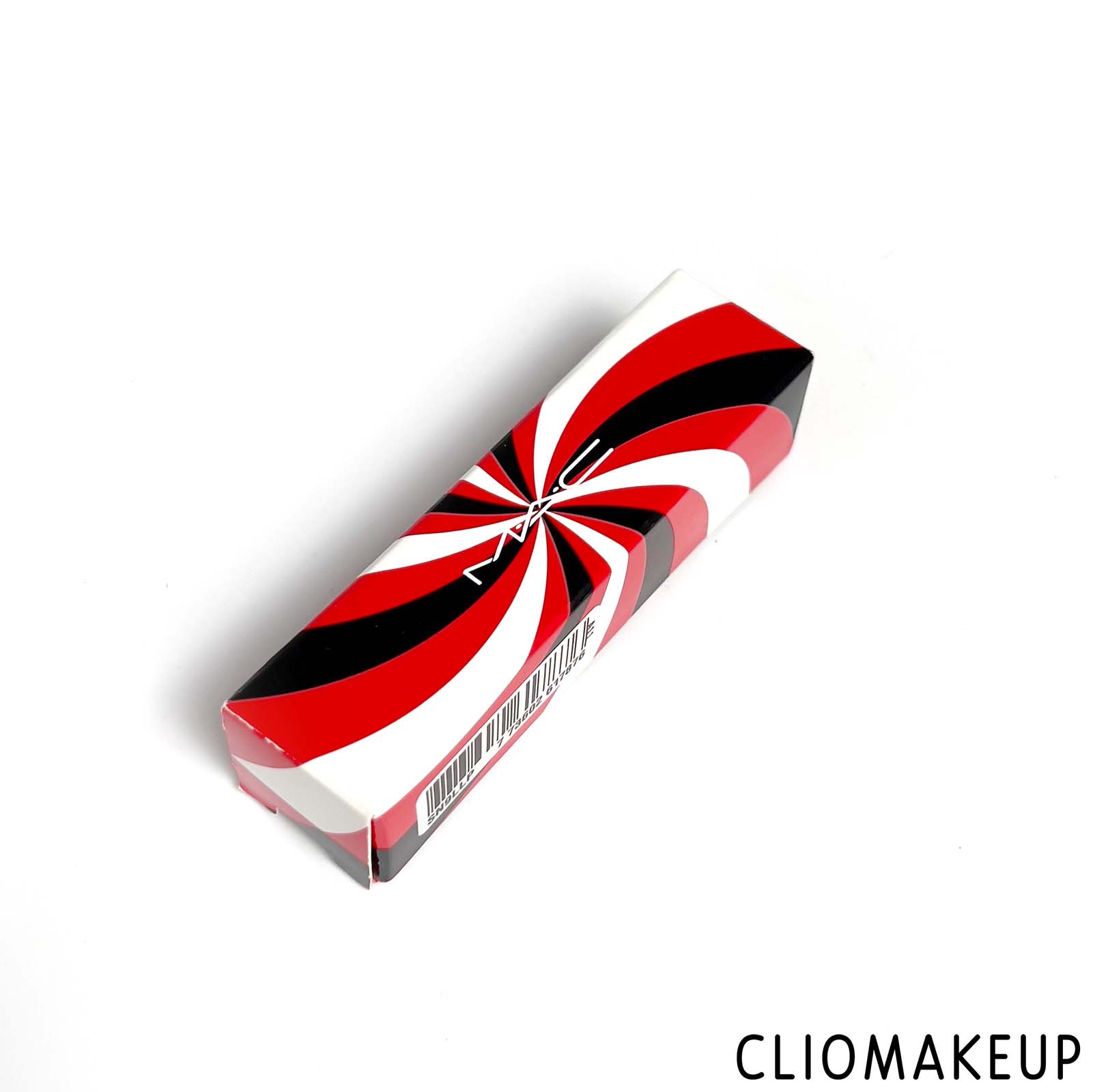 cliomakeup-recensione-rossetto-mac-hypnotizing-holiday-matte-lipstick-2